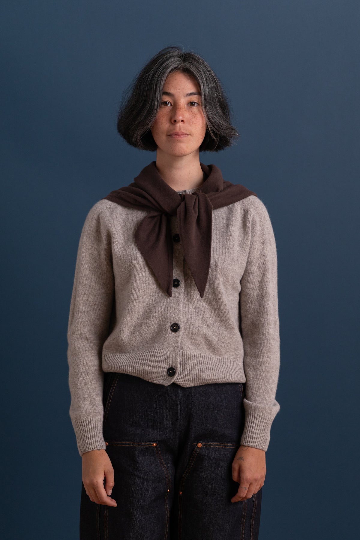TRIANGLE SCARF IN PLUM