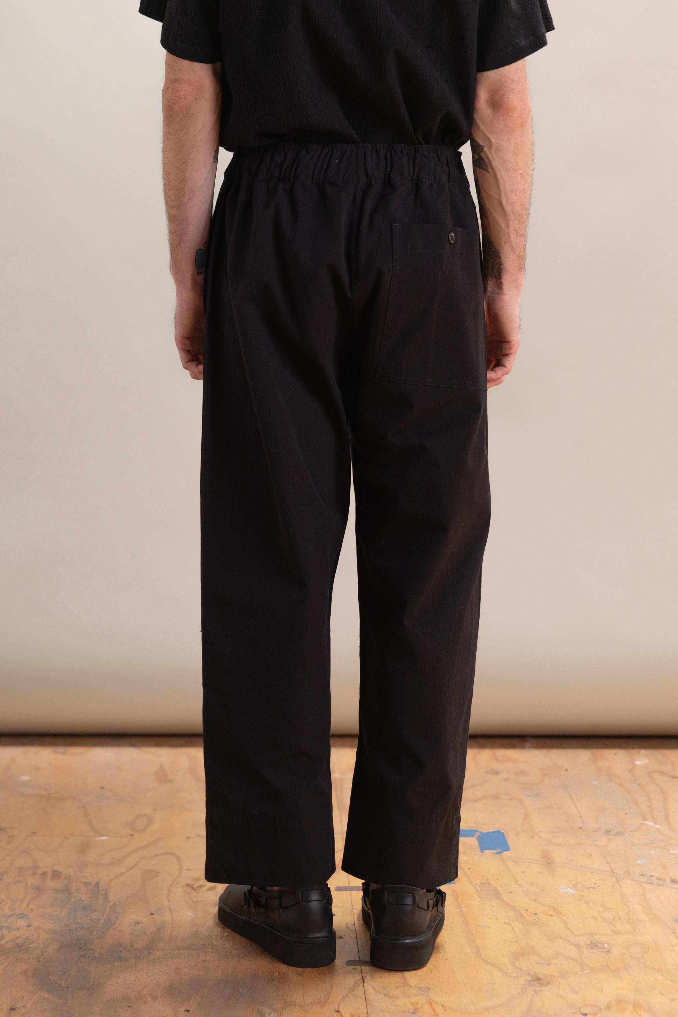 ELM PULL ON PANT IN BLACK DRY COTTON CANVAS