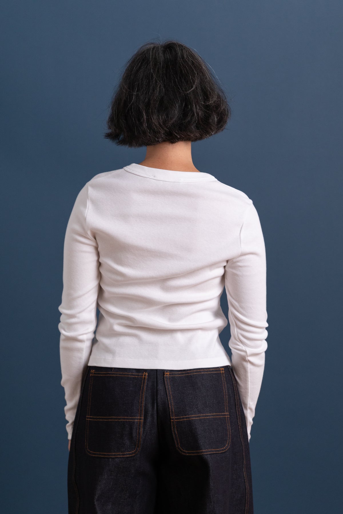 MAGNOLIA CARDIGAN IN WHITE FINE RIB JERSEY
