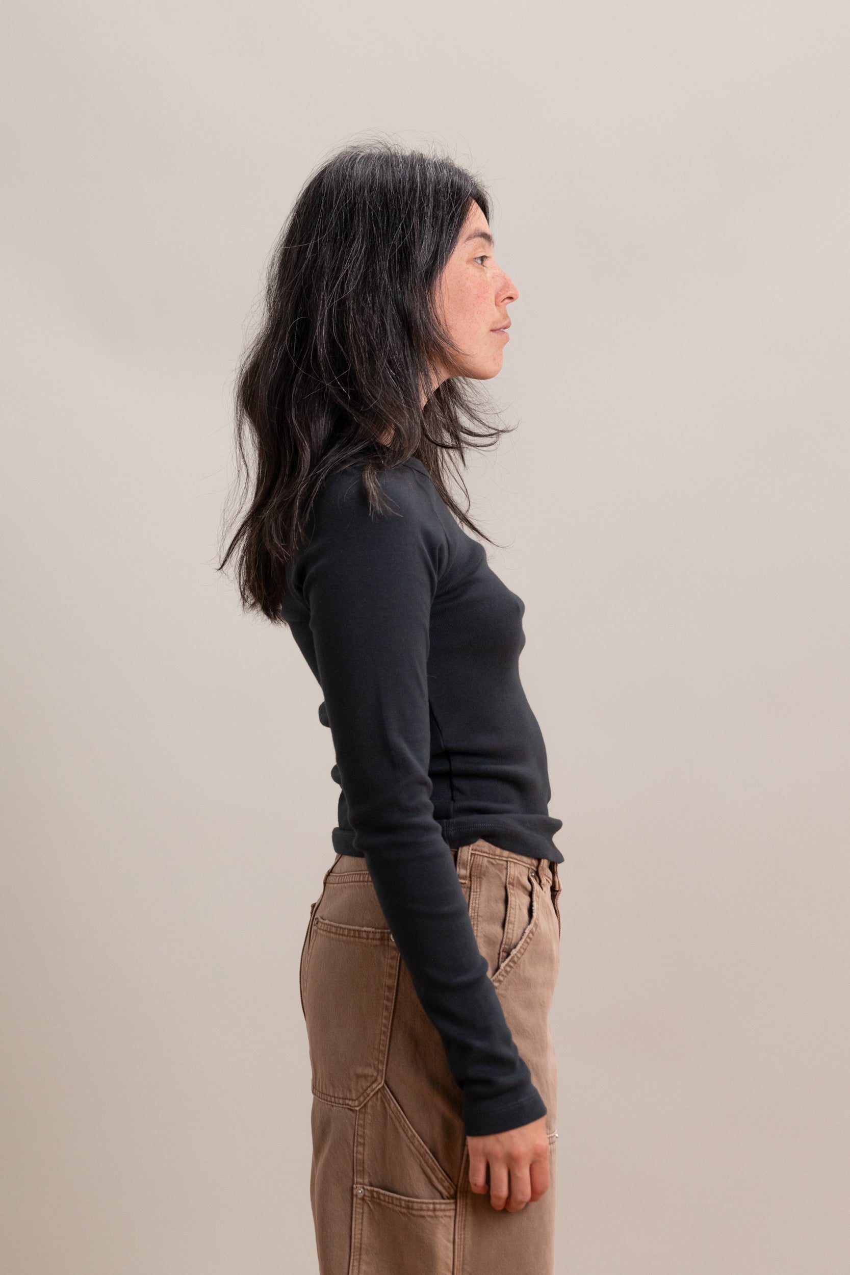QUINCE LONG SLEEVE T-SHIRT IN SHALE FINE RIB JERSEY