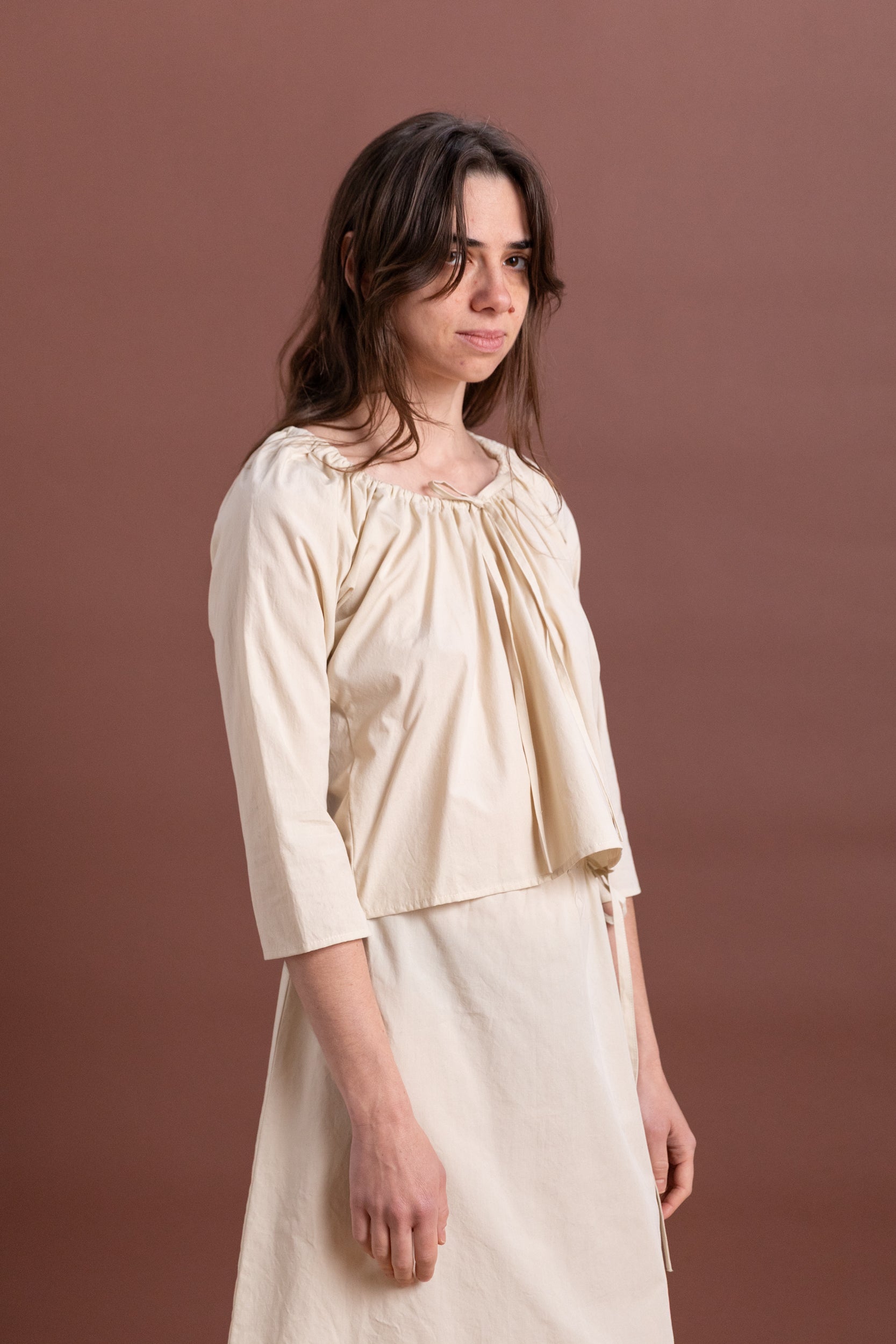 SCOOP TOP IN RICE COTTON POPLIN