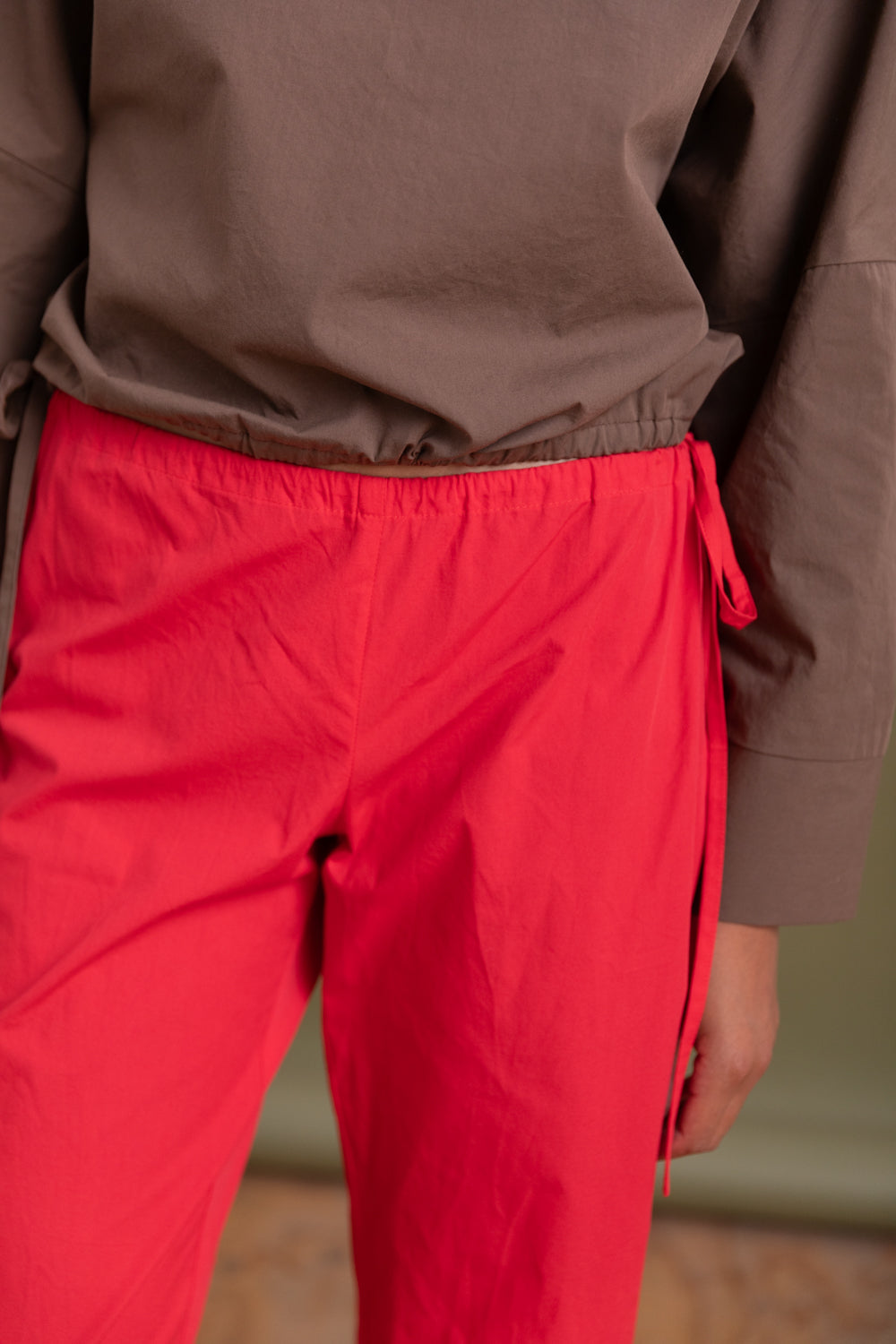 TIE PANTS IN RED COTTON POPLIN