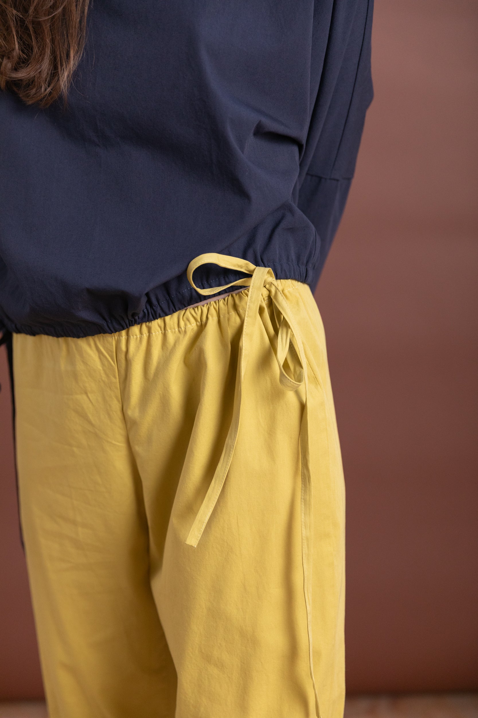 TIE PANTS IN YELLOW COTTON POPLIN