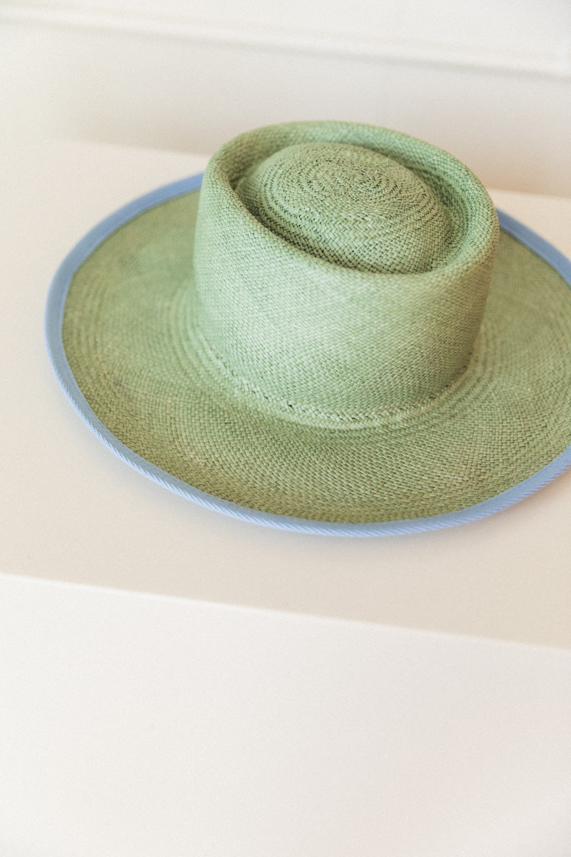 MAPLE HAT WITH TWILL RIBBON