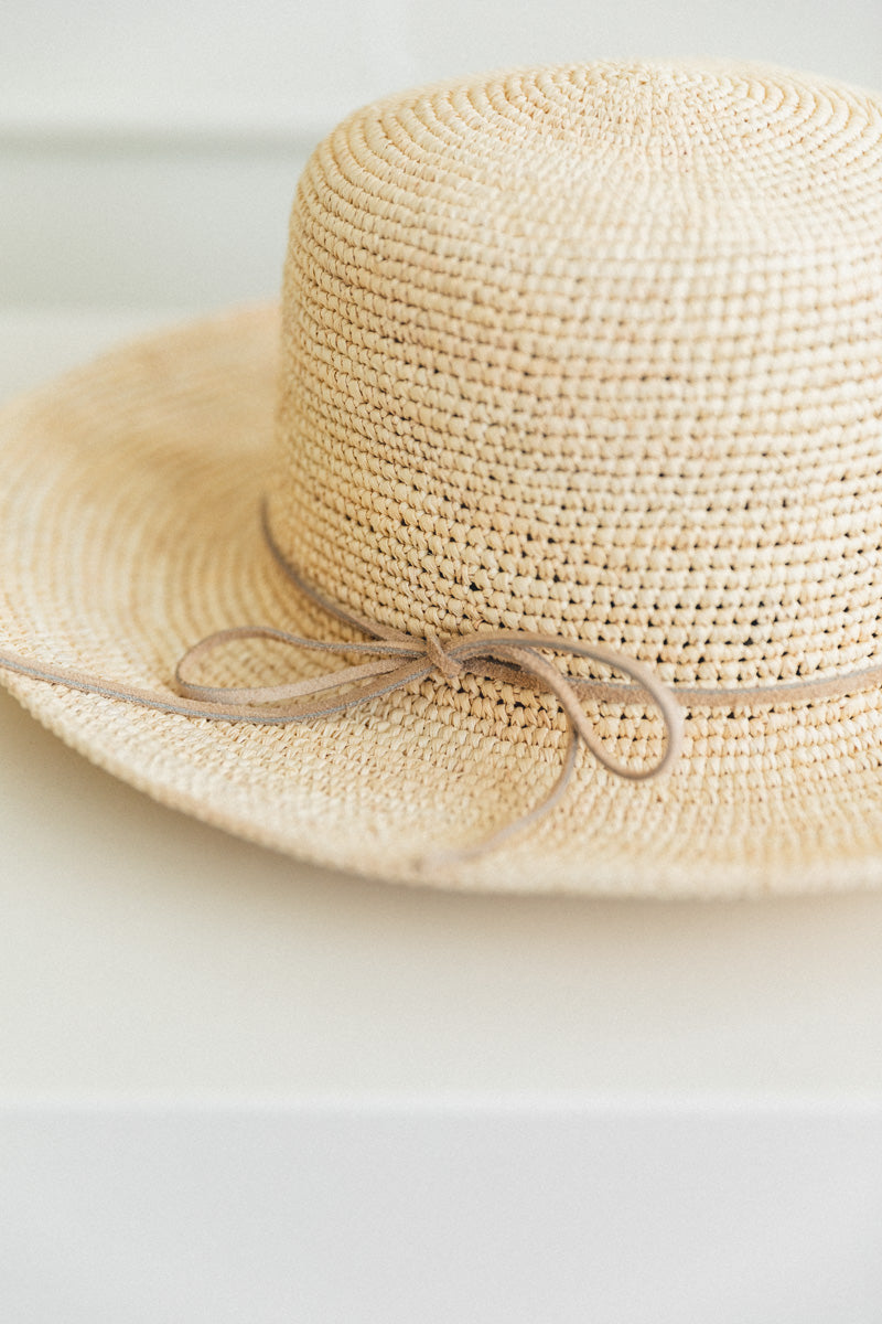 GARDEN HAT IN PANAMA STRAW