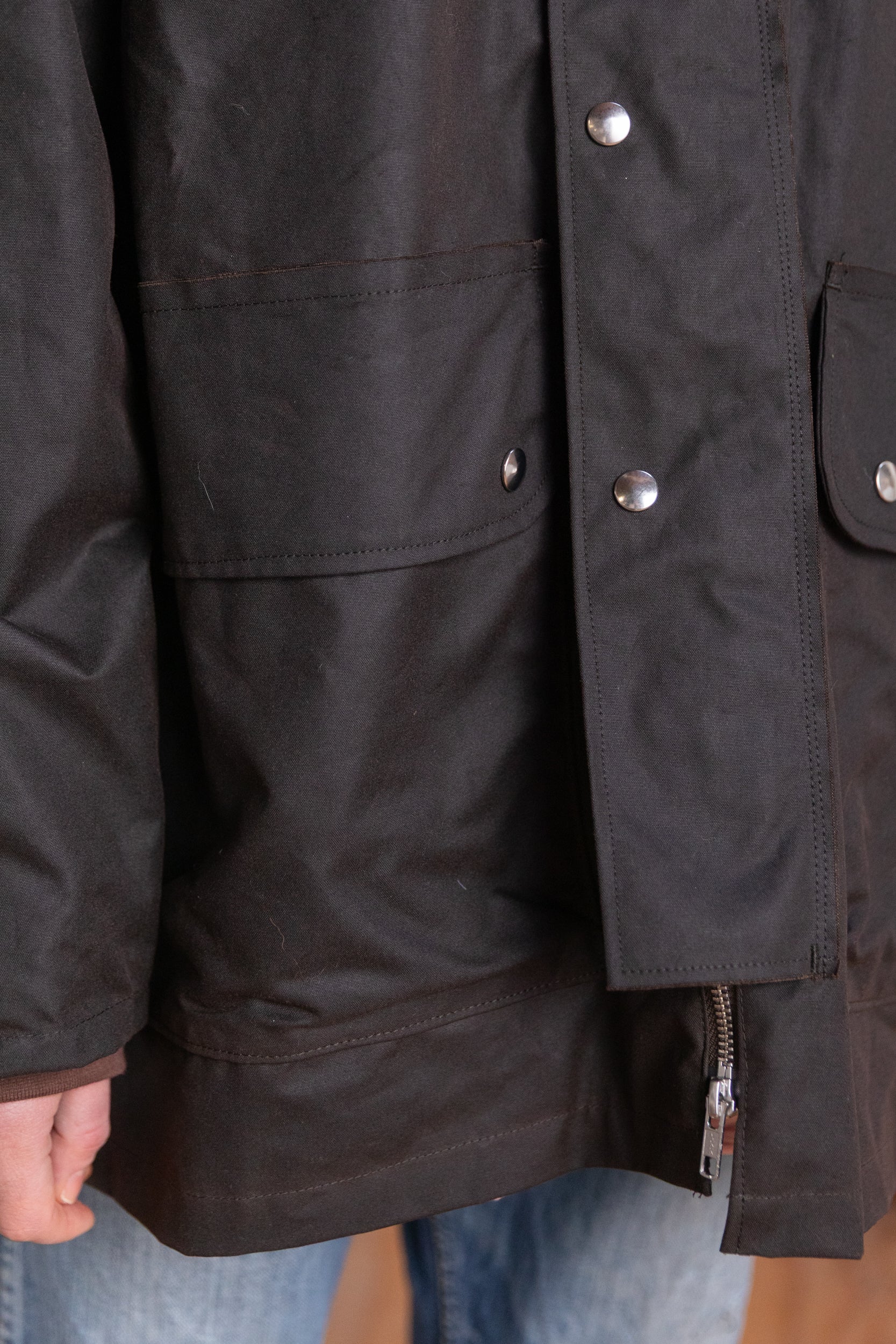 OUTDOOR HUNTING JACKET IN BROWN WAXED COTTON