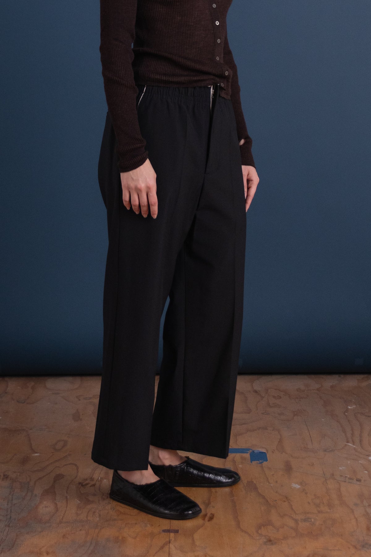 FOLDED FAMILY PANTS IN BLACK