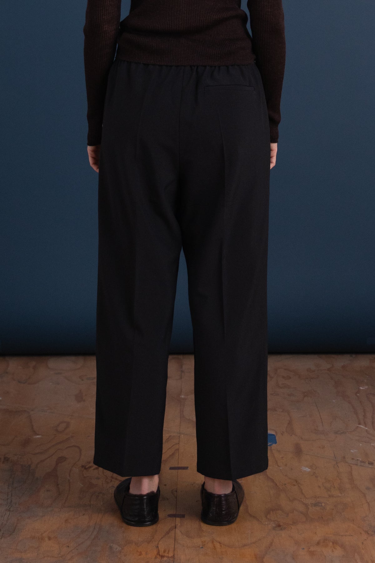 FOLDED FAMILY PANTS IN BLACK