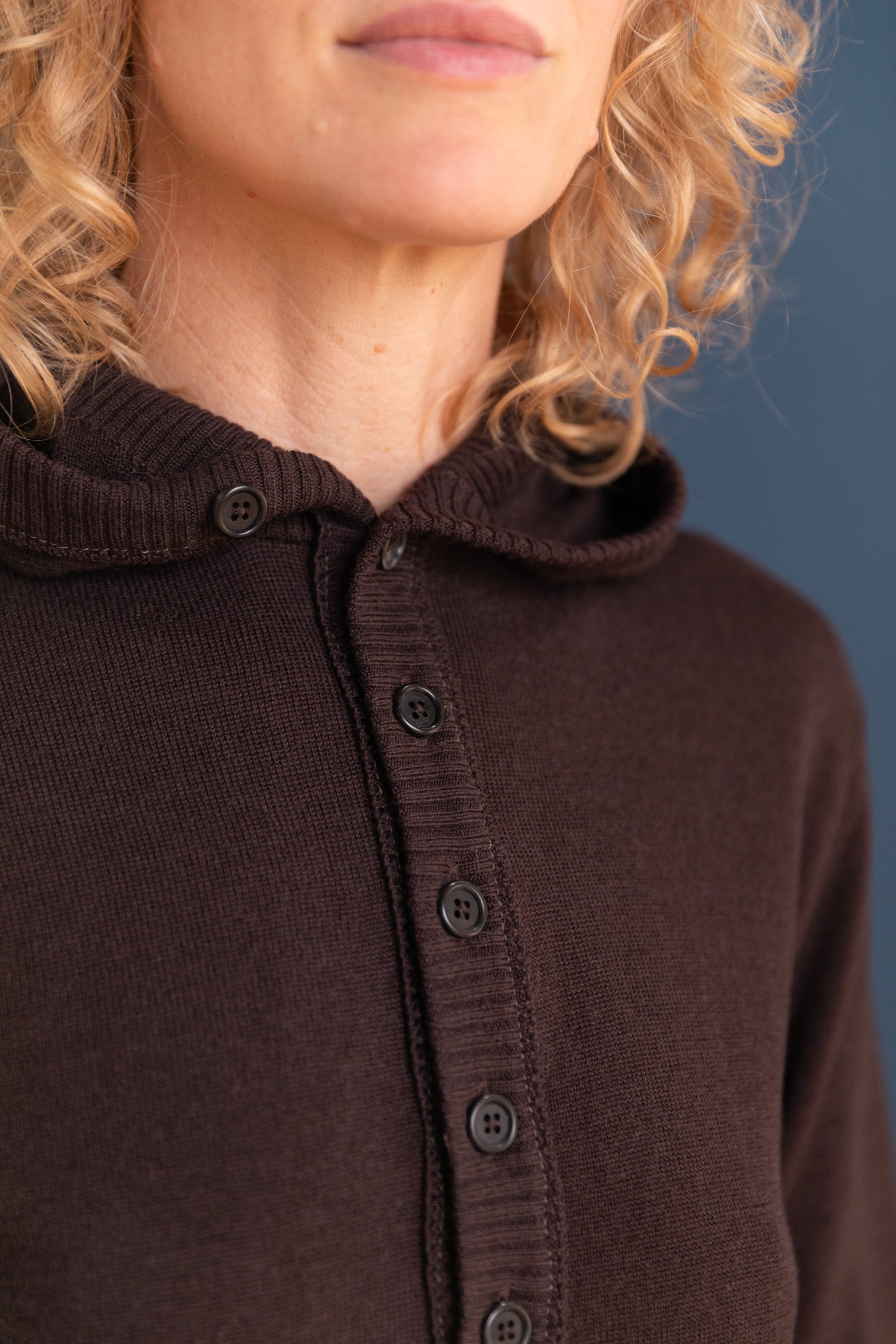 BALACLAVA KNIT IN BROWN MERINO WOOL