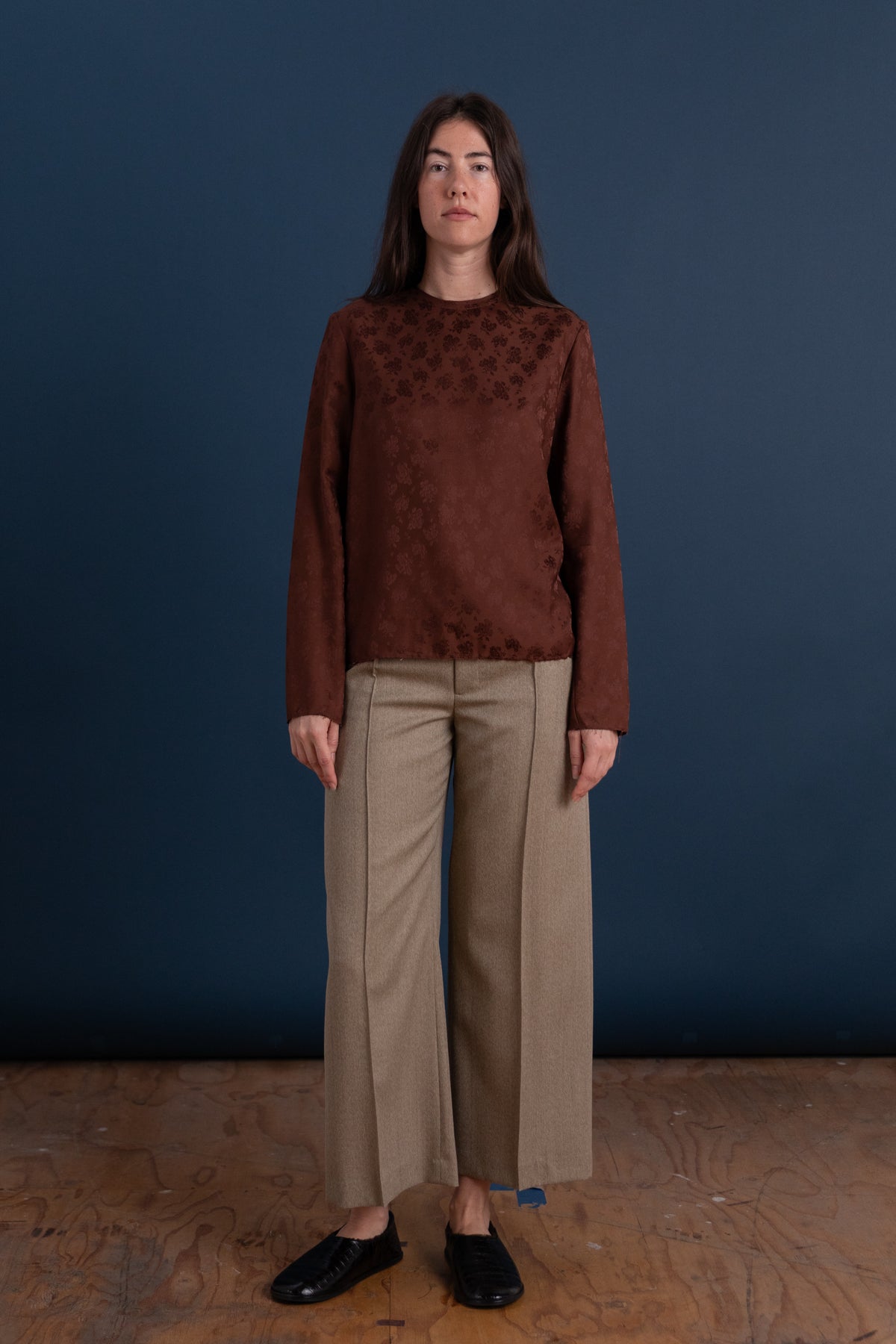 NORMAL TOP IN LONG SLEEVE JACQUARD BROWN FLOWER