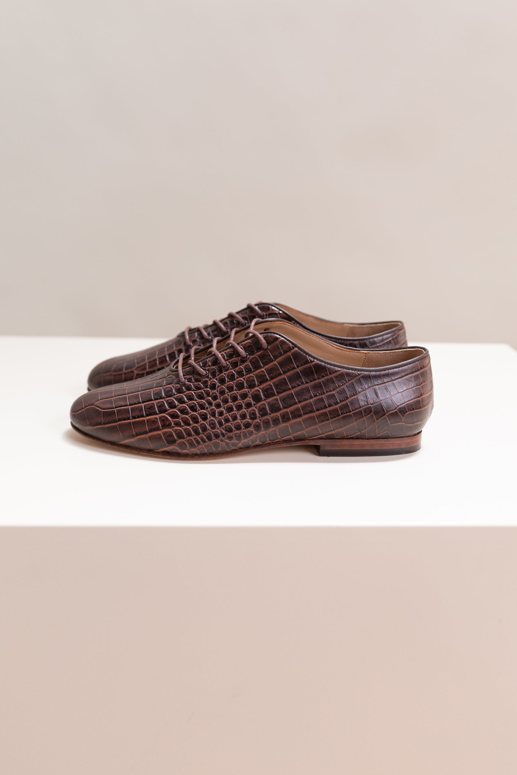 CLAUDETTE FLAT IN CHOCOLATE CROC