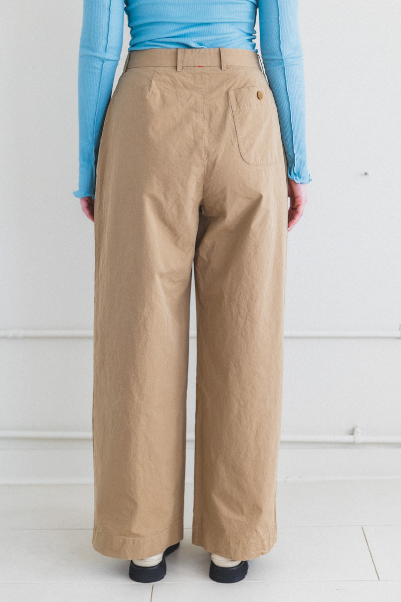 QQ PANT IN CAMEL CARD