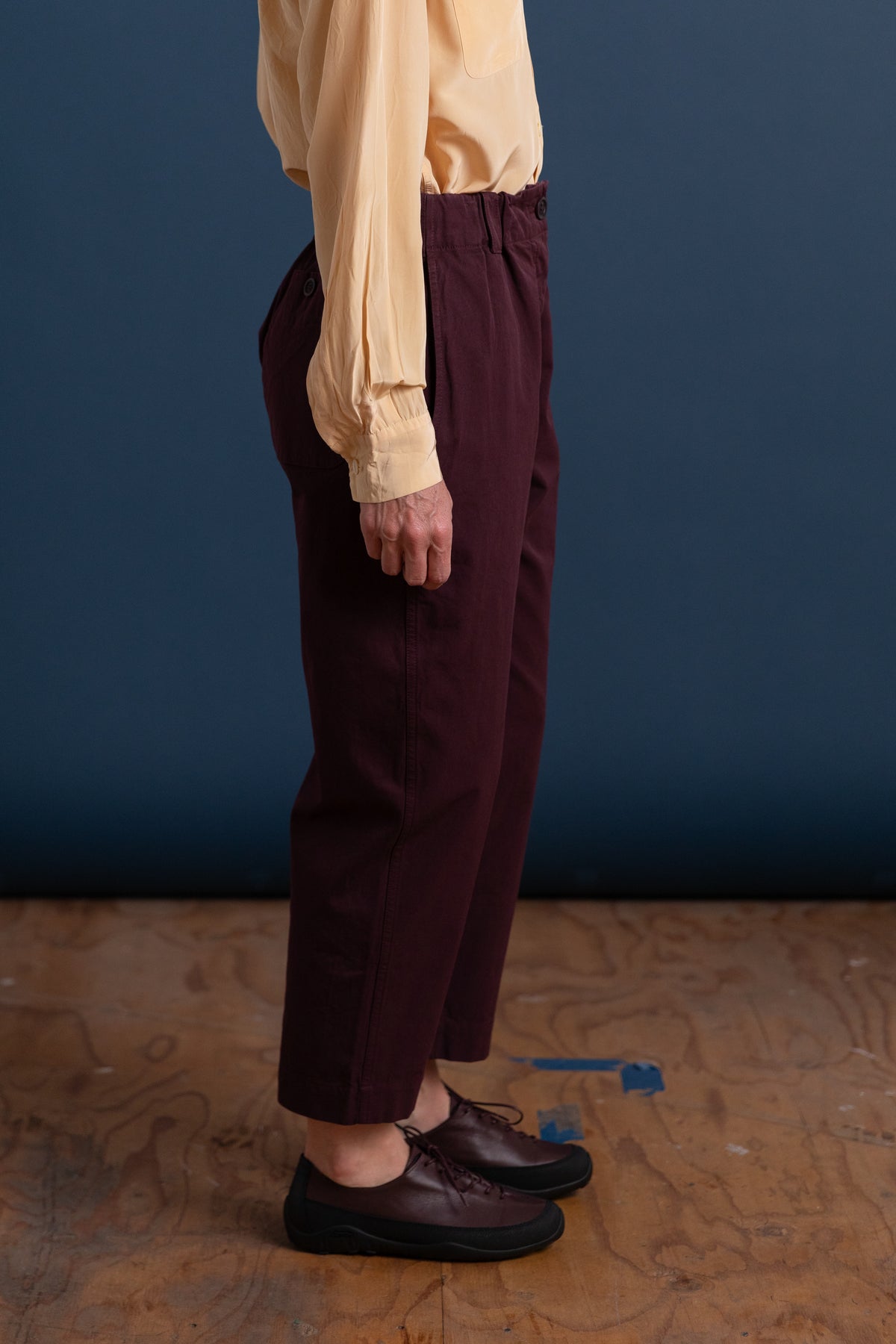 WARREN PANT IN MAHOGANY DOUBLE COT