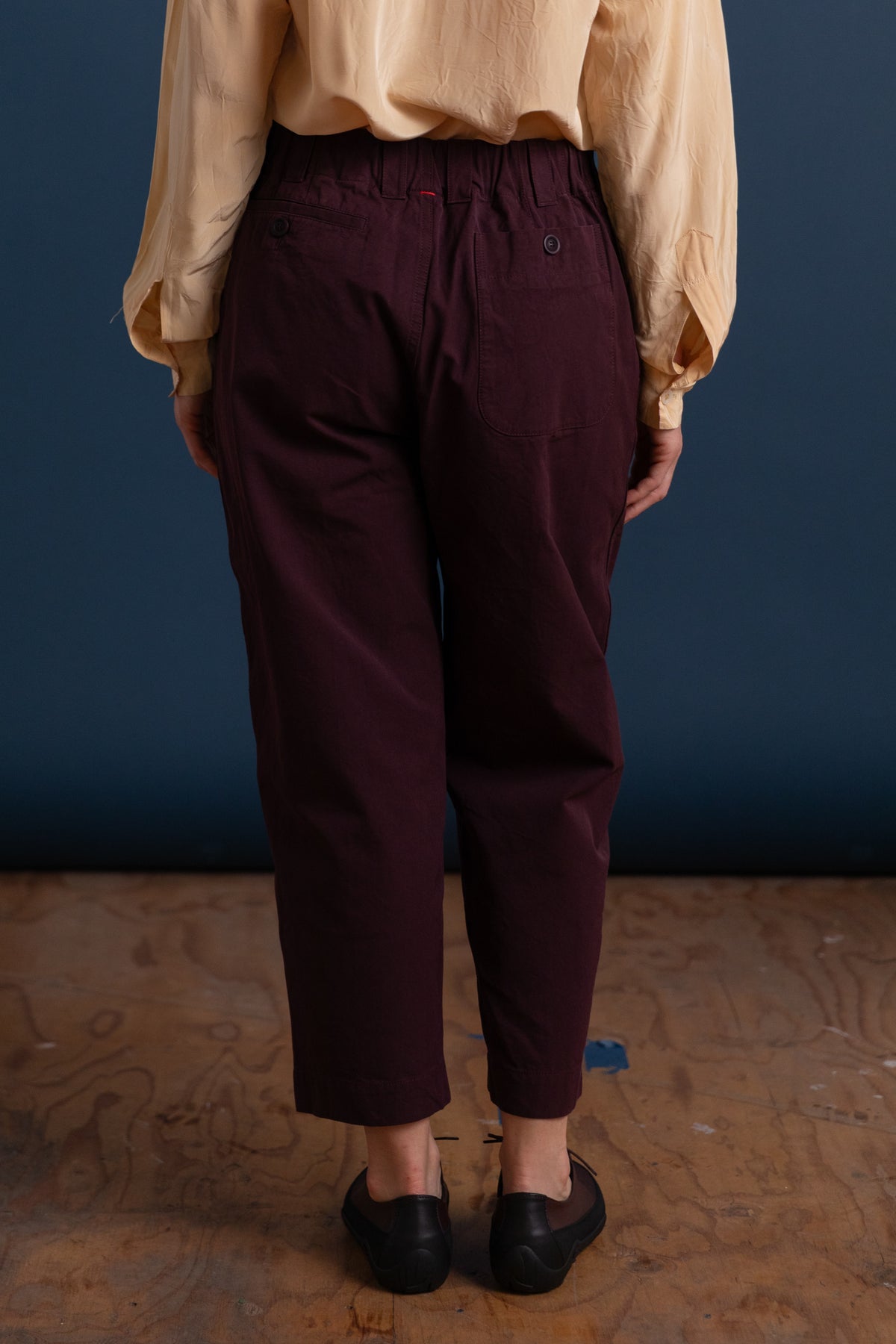 WARREN PANT IN MAHOGANY DOUBLE COT