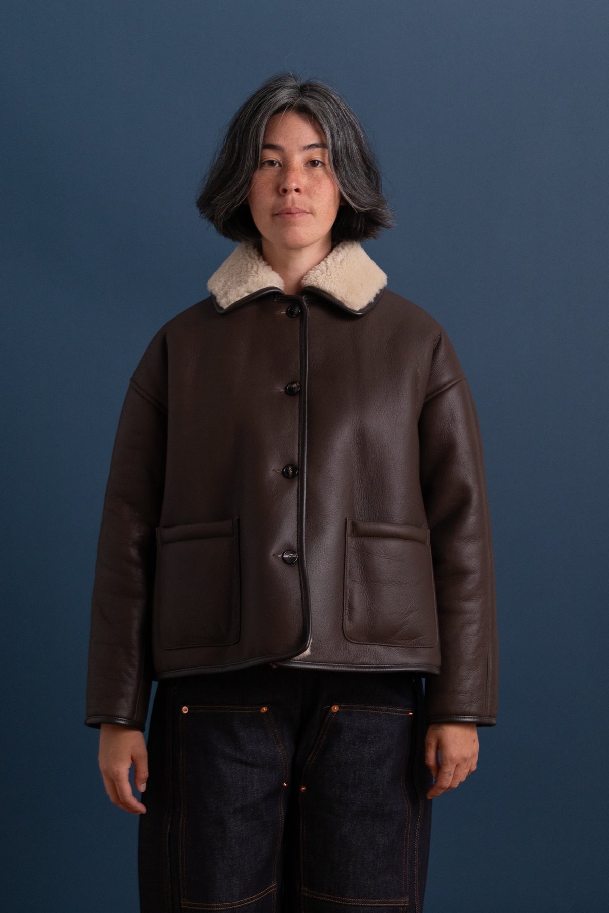 AVIS JACKET IN CHOCOLATE LEATHER BACK CURLY HAIR SHEEPSKIN