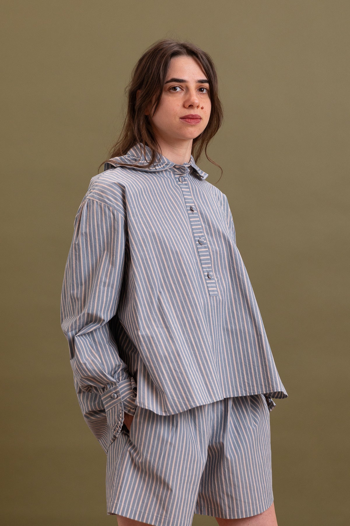 BROOKES SHIRT IN BLUE/BROWN STRIPE