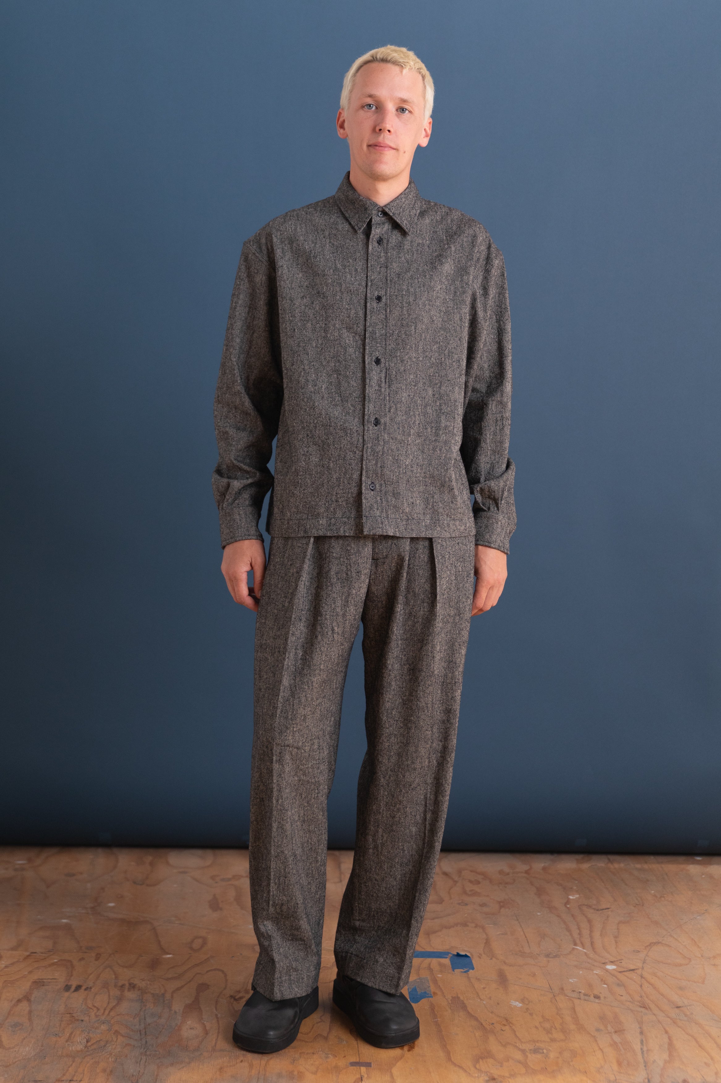 DENNIS SHIRT IN SPECKLED BLACK JAPANESE FLAX/SILK