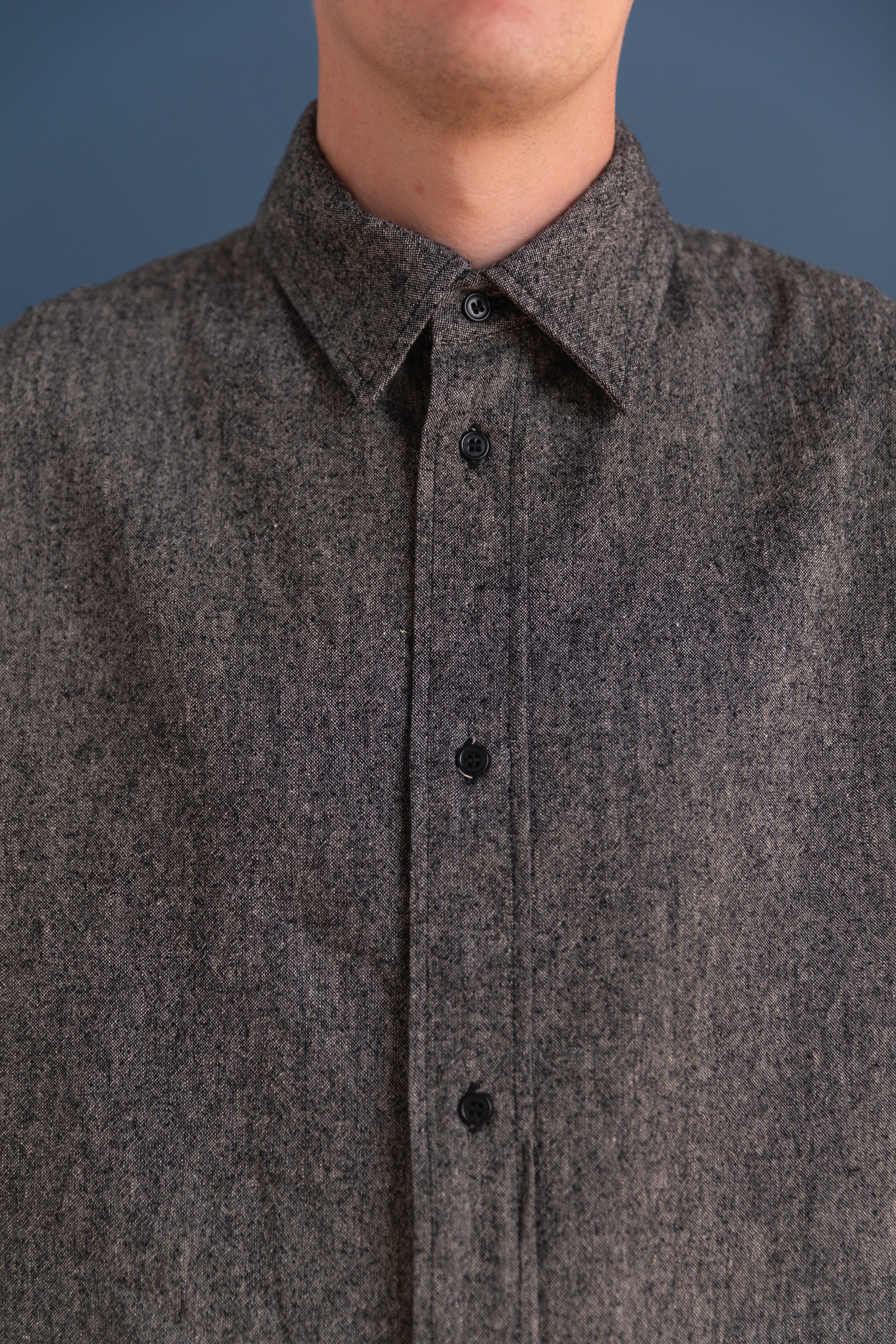 DENNIS SHIRT IN SPECKLED BLACK JAPANESE FLAX/SILK