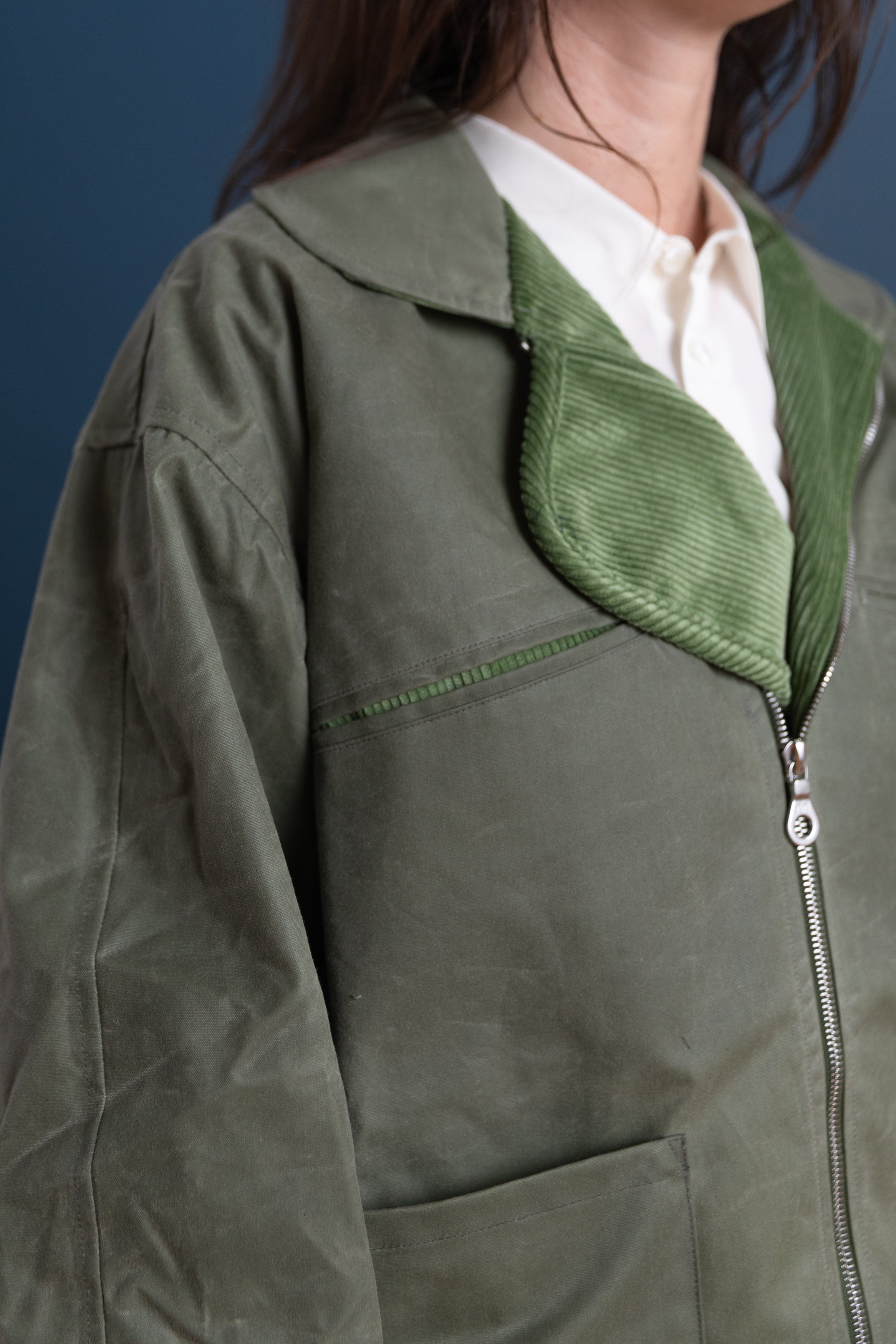 BRITISH WAXED COTTON FLYING JACKET IN SAGE