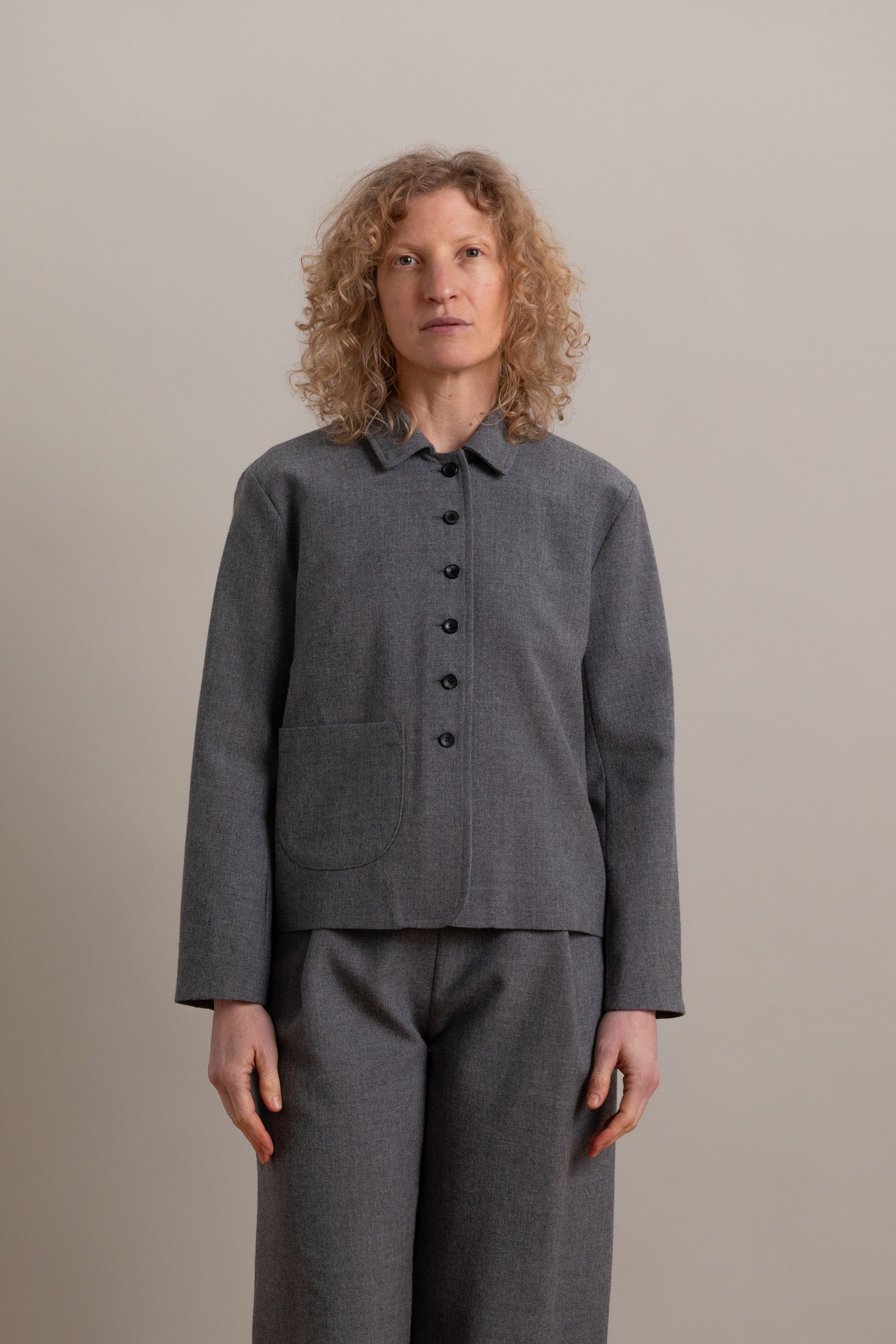 LILLIE JACKET IN LIGHT GREY BRITISH WOOL LILLIE JACKET IN LIGHT GREY BRITISH WOOL