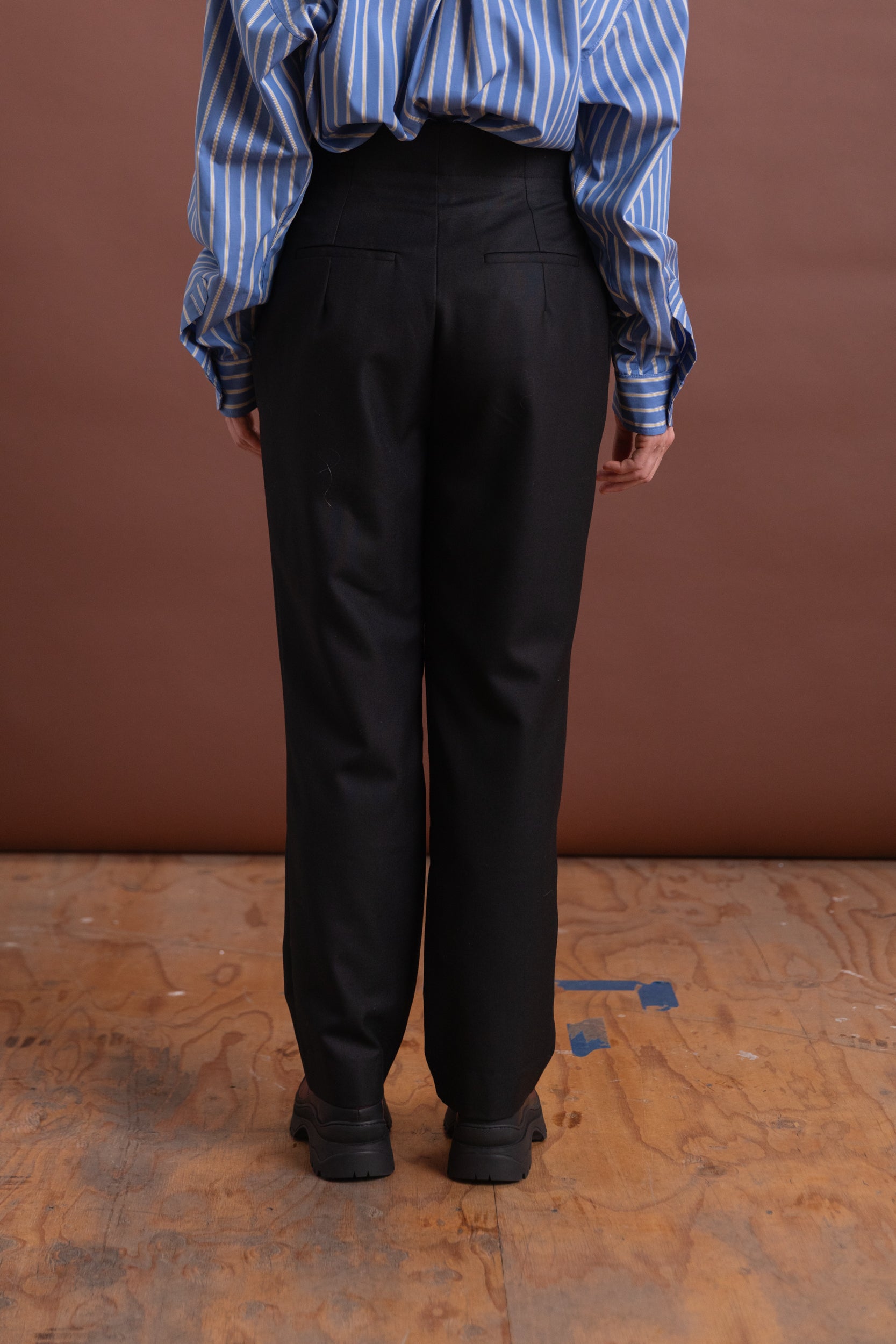 MABEL TROUSER IN BLACK BRITISH WOOL