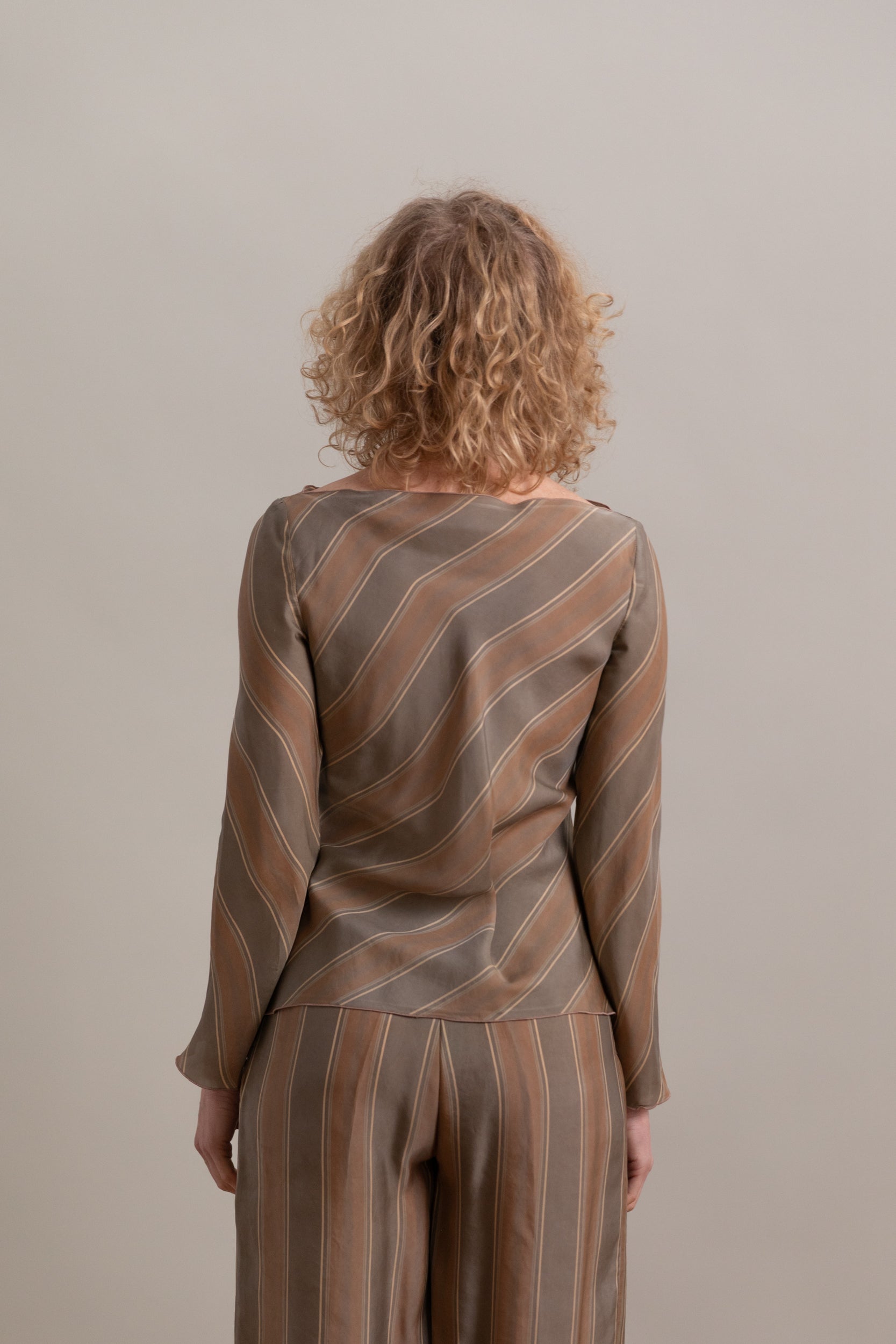 SEREN TOP IN TIE STRIPE