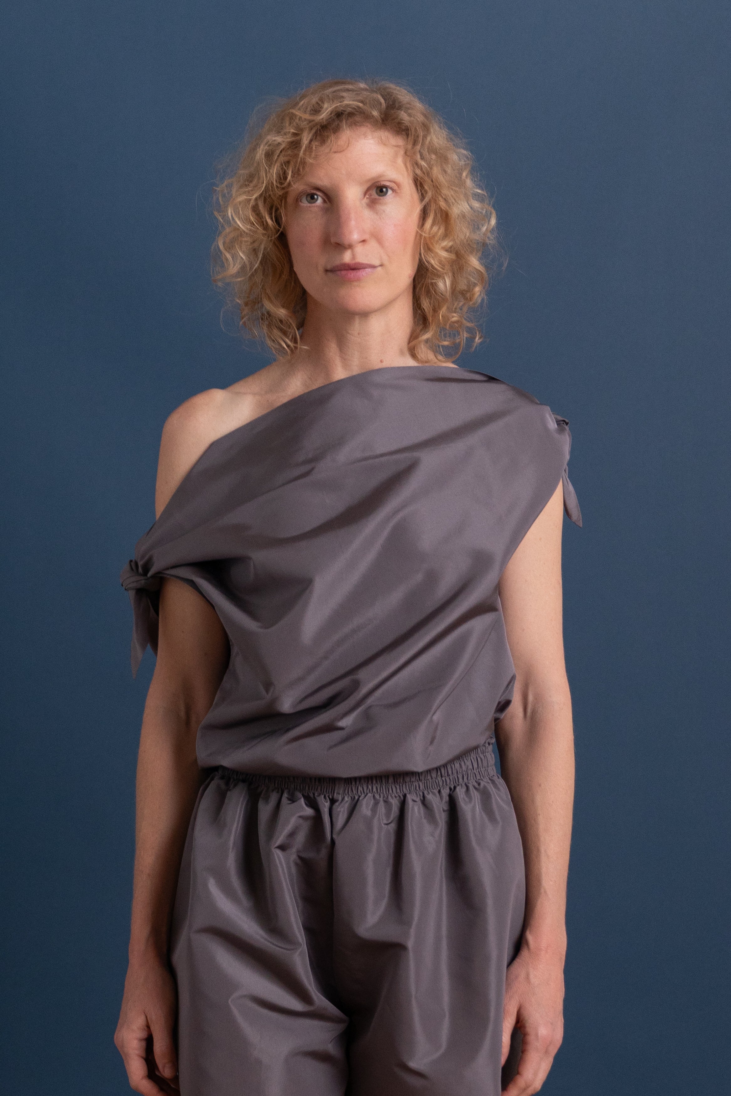 SWAN TOP IN METAL SILK TAFFETA