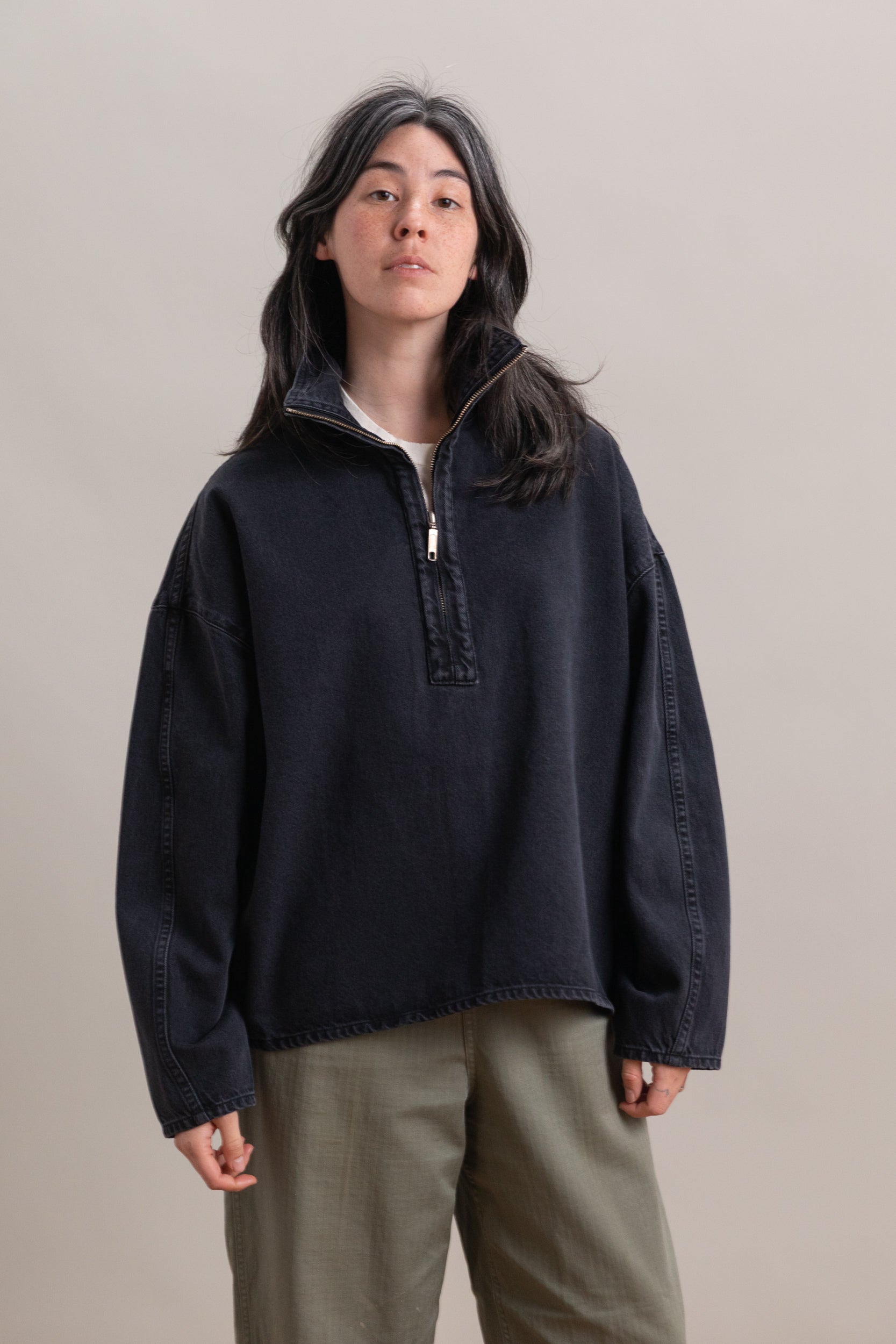 FUNNEL POPOVER IN HURRICANE DENIM