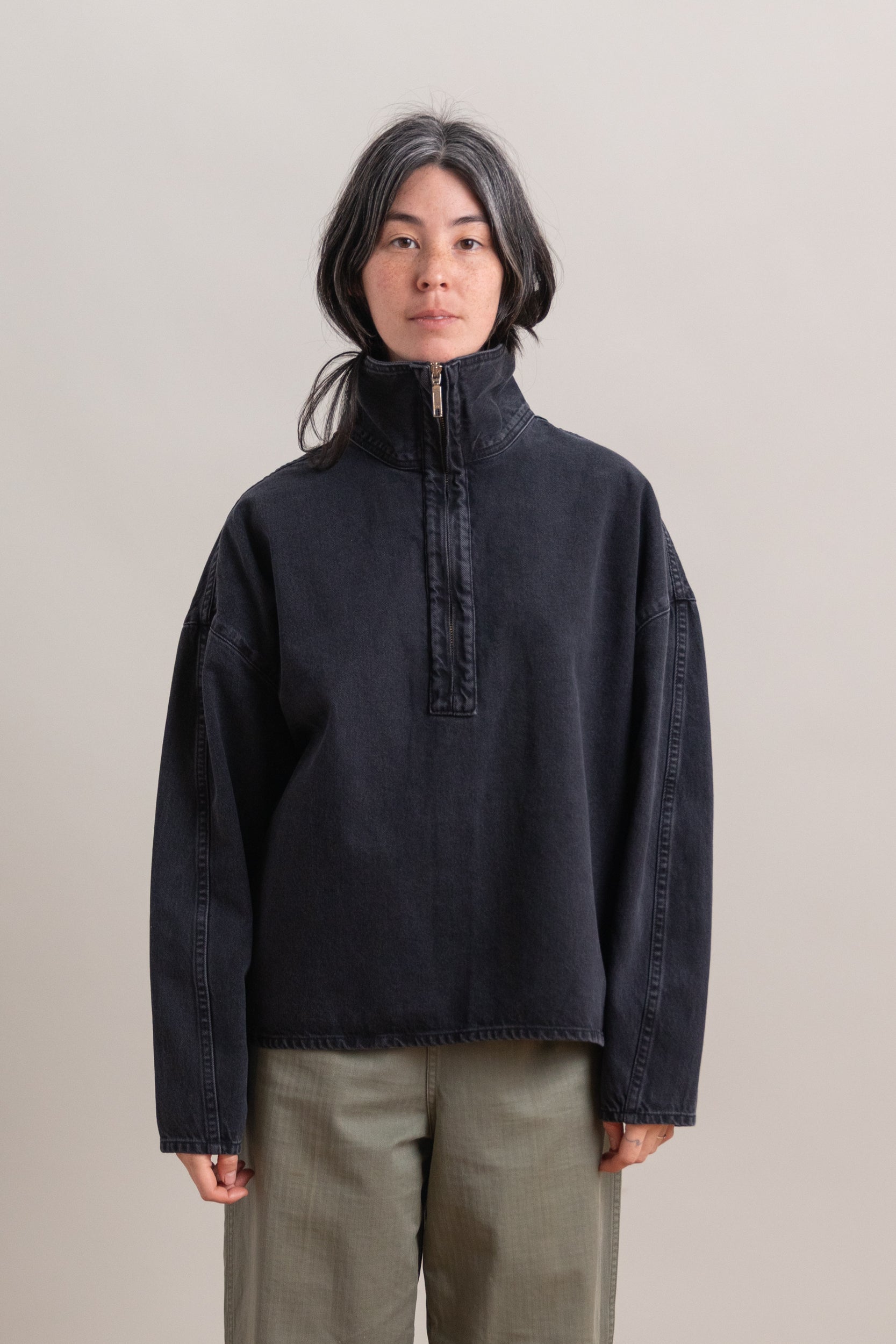 FUNNEL POPOVER IN HURRICANE DENIM