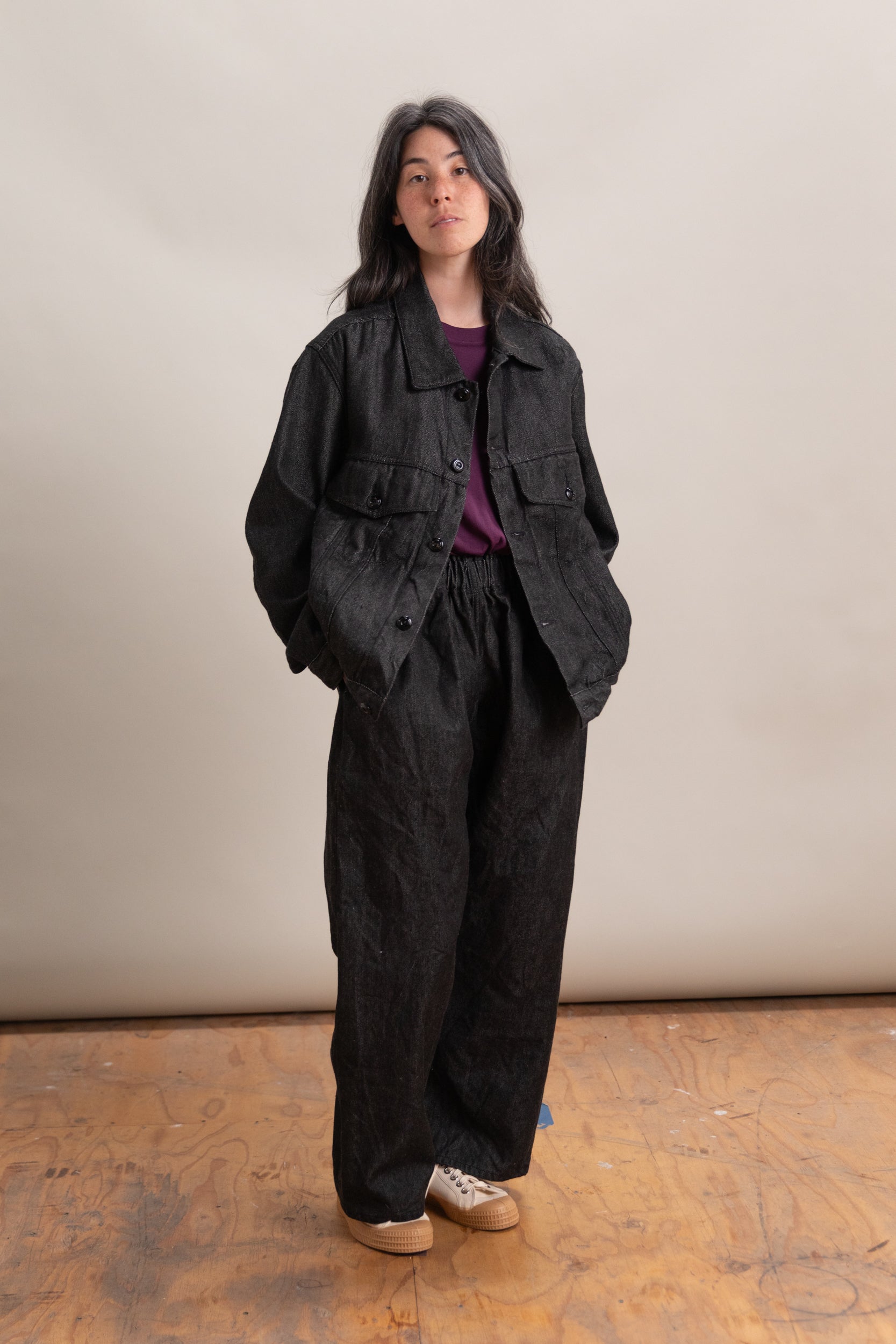 EASY TRUCKER IN BLACK WARP WOOL-CORE SELVEDGE