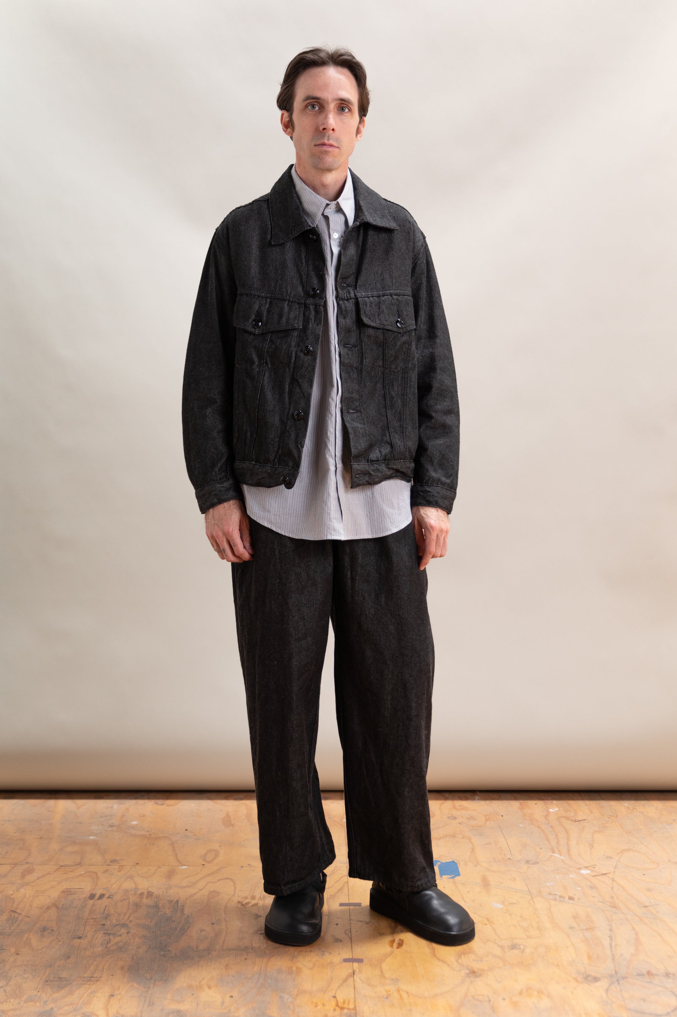 EASY TRUCKER IN BLACK WARP WOOL-CORE SELVEDGE