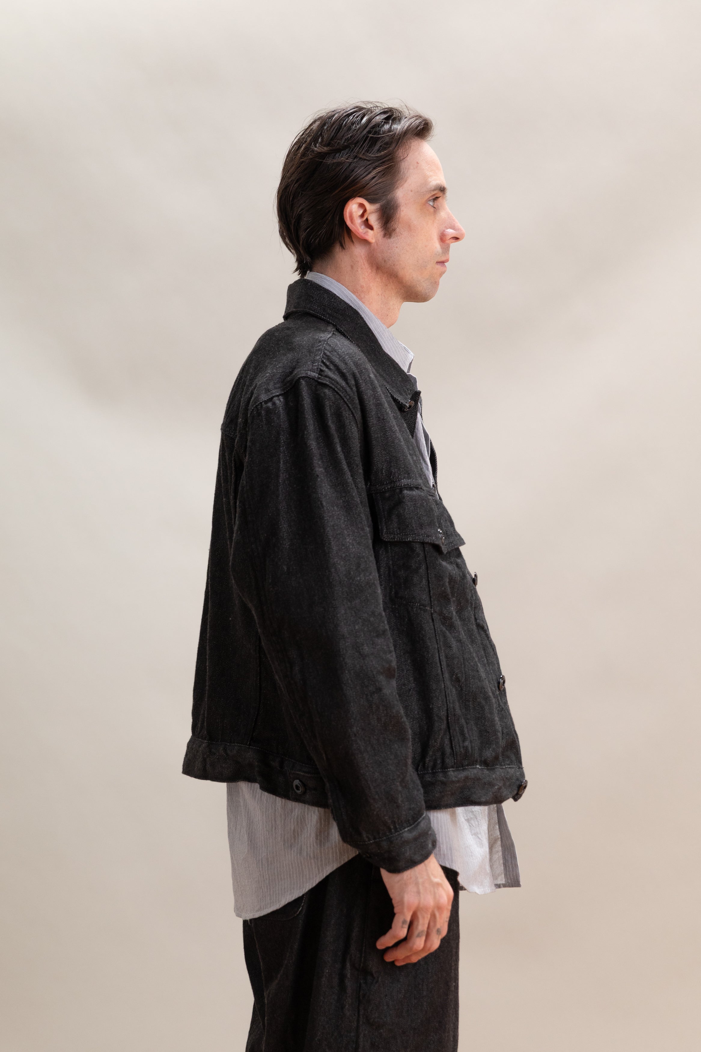 EASY TRUCKER IN BLACK WARP WOOL-CORE SELVEDGE
