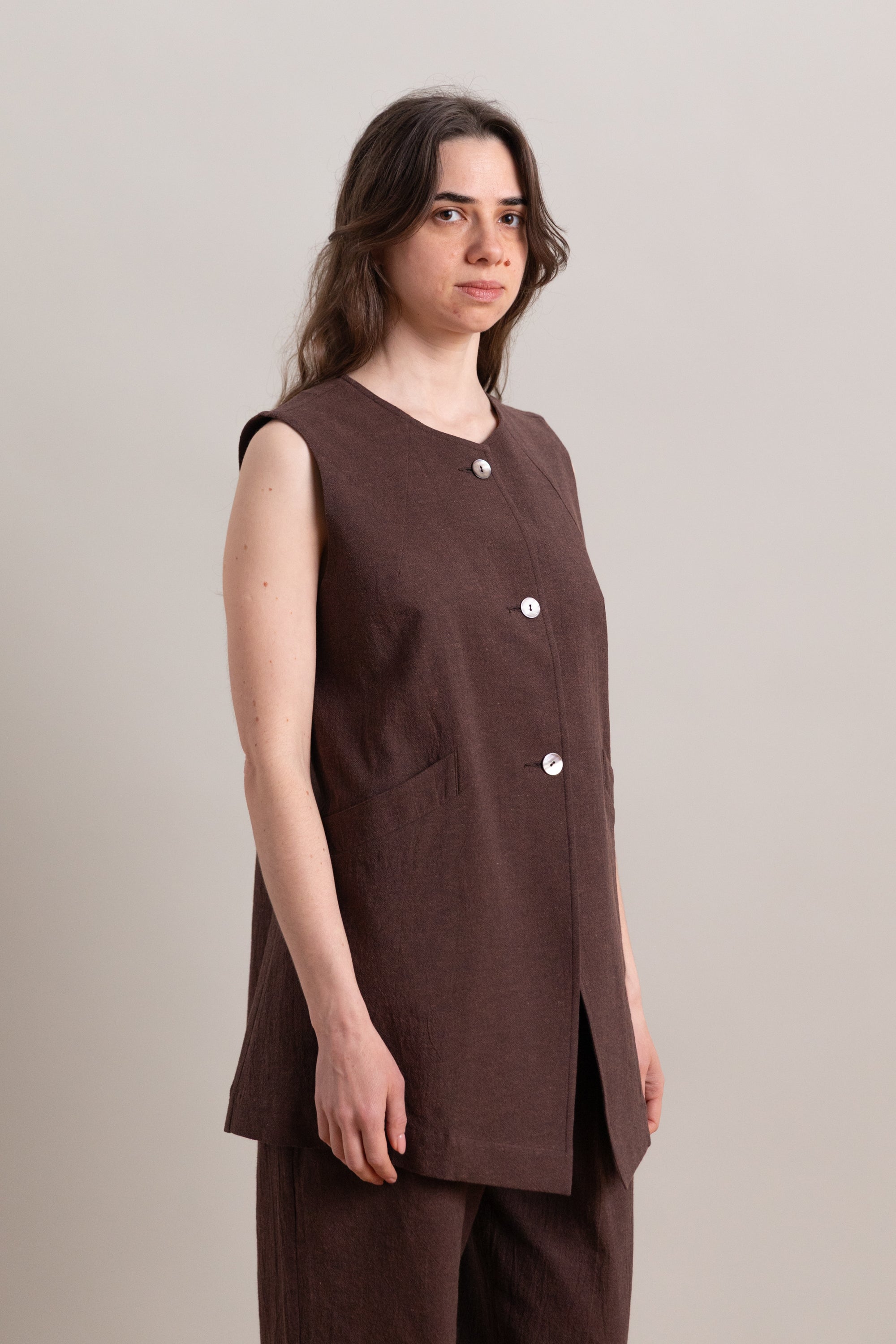 DAPHNE VEST IN FOG PURPLE HIGH TWISTED COTTON POPLIN