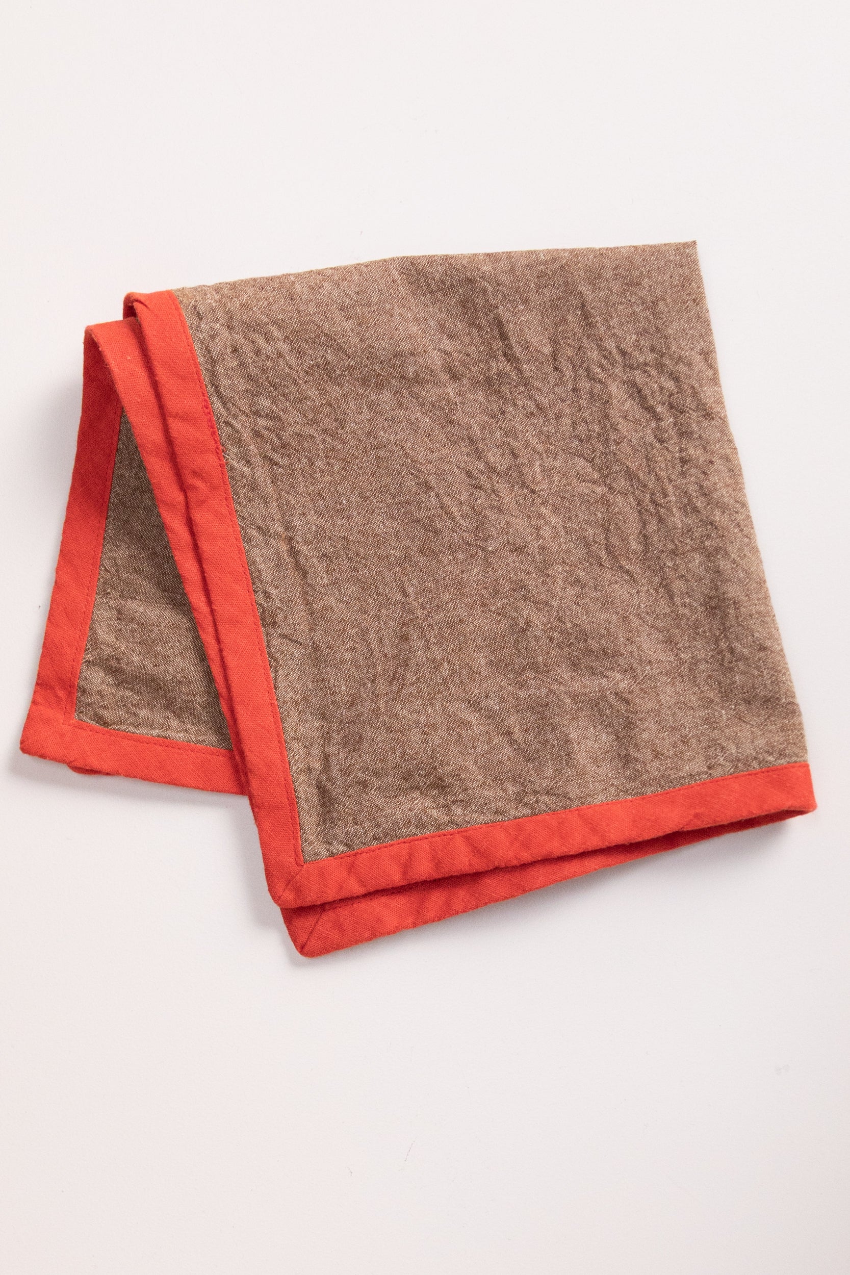 EDGED NAPKINS IN BROWN LINEN - SET OF TWO