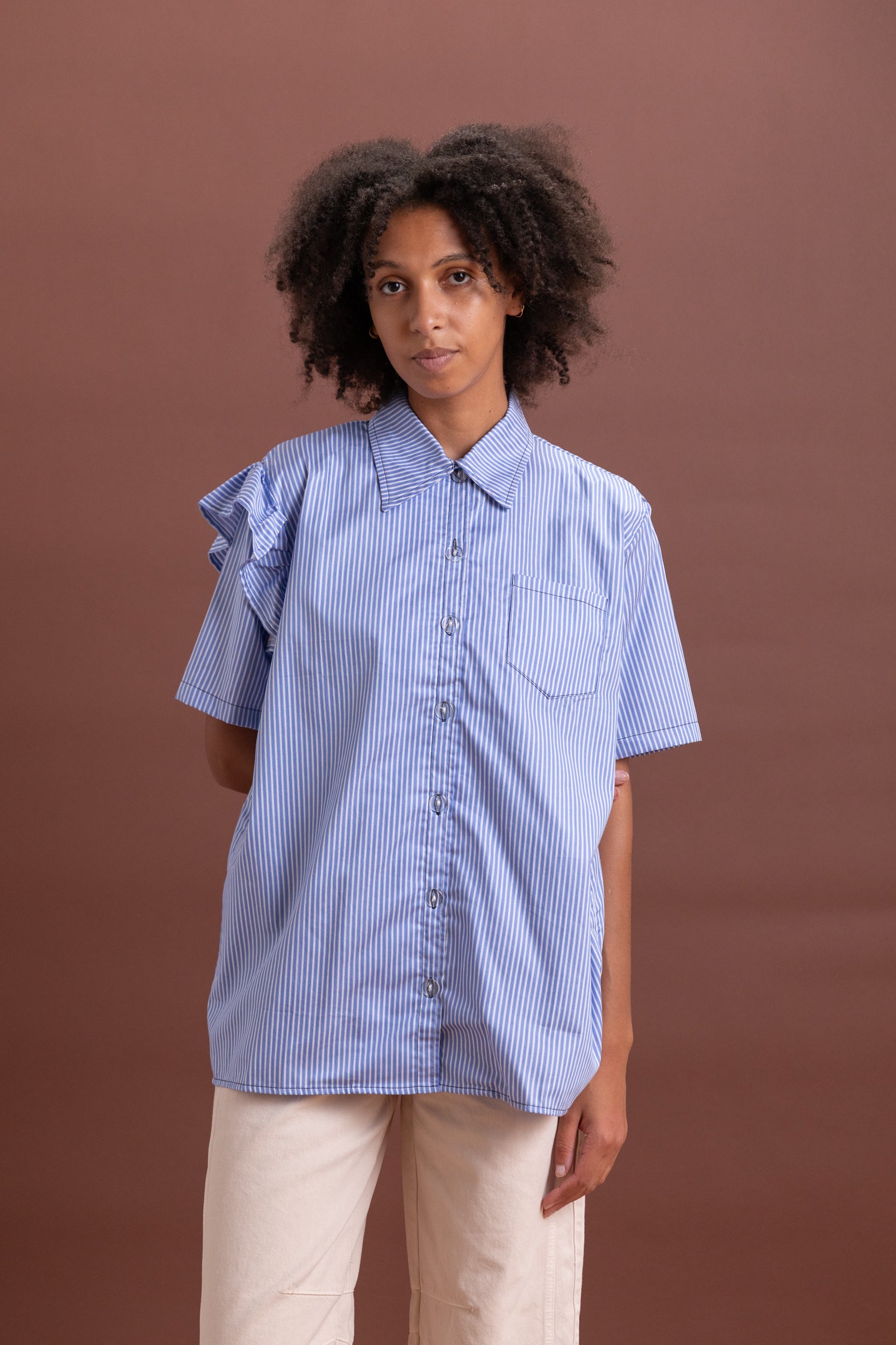 BOWIE SLEEP SHIRT IN BLUE AND WHITE STRIPE