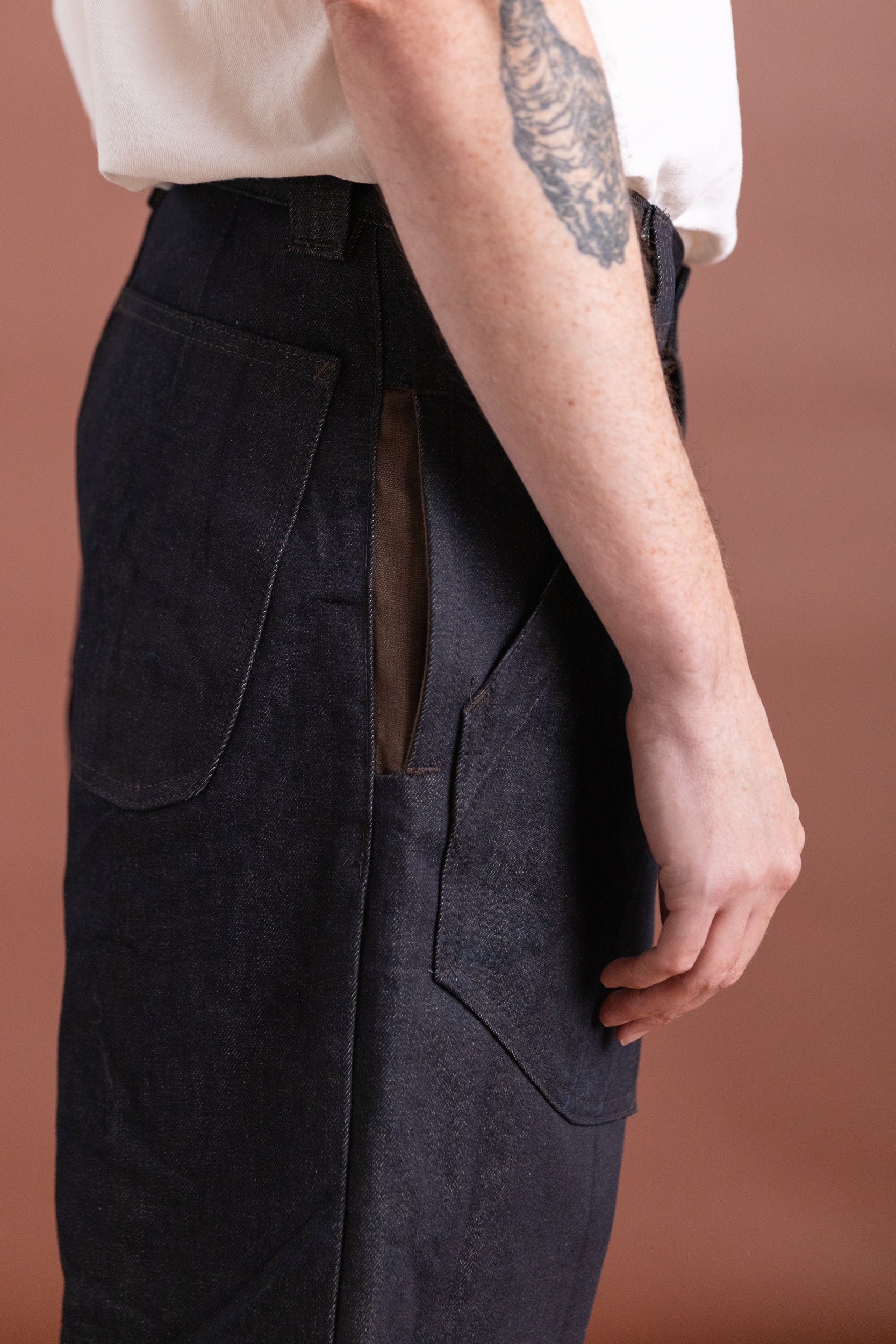 BAKER PANT IN INDIGO AND BROWN DENIM