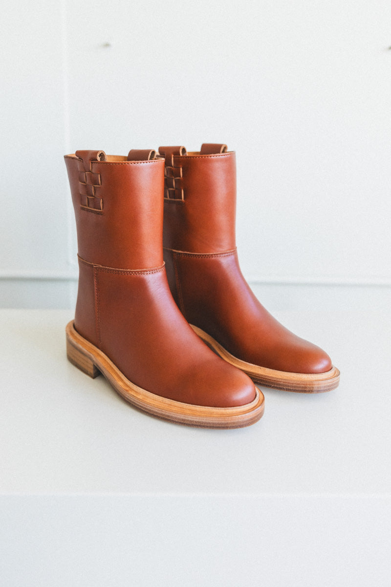 ANELLA LOW IN CAMEL LEATHER