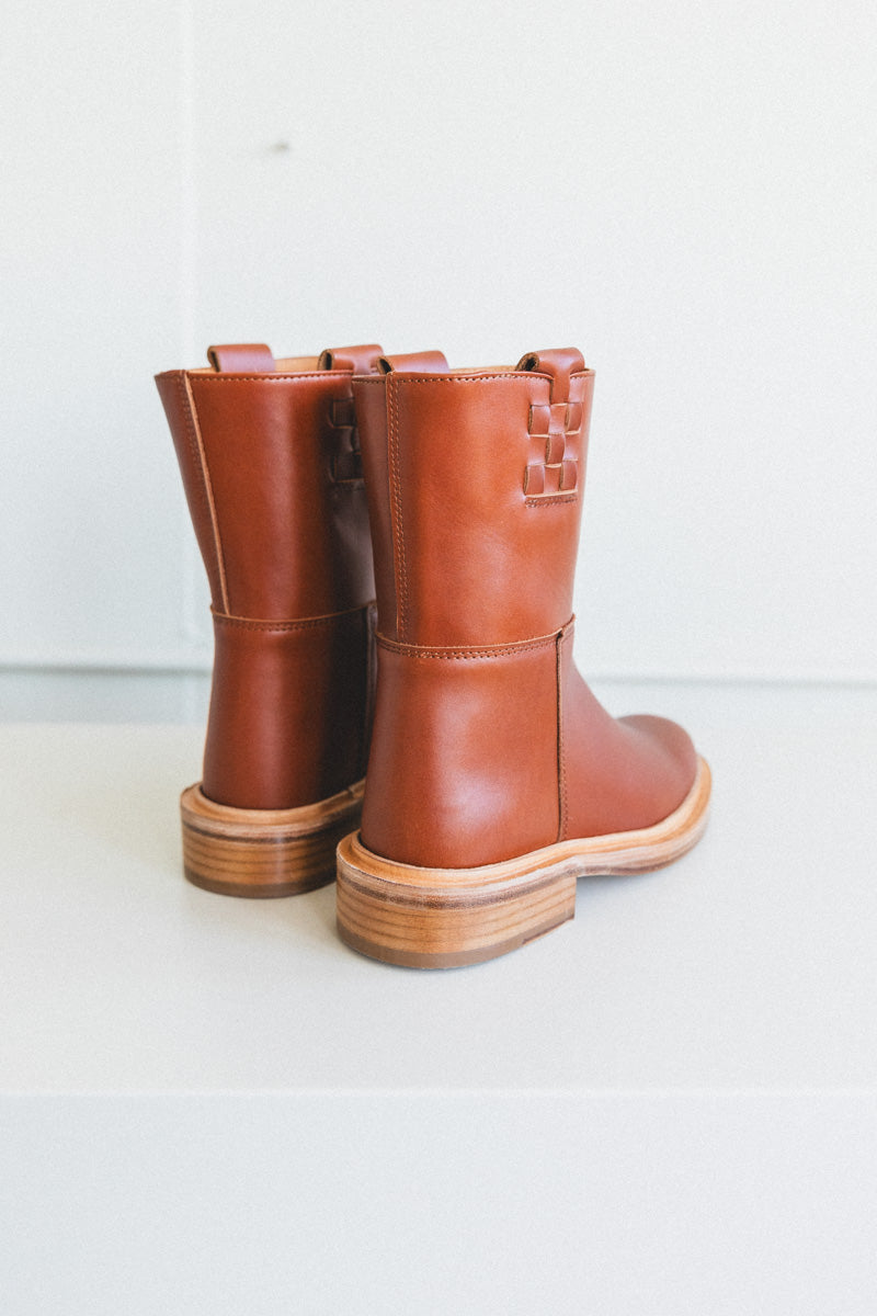 ANELLA LOW IN CAMEL LEATHER