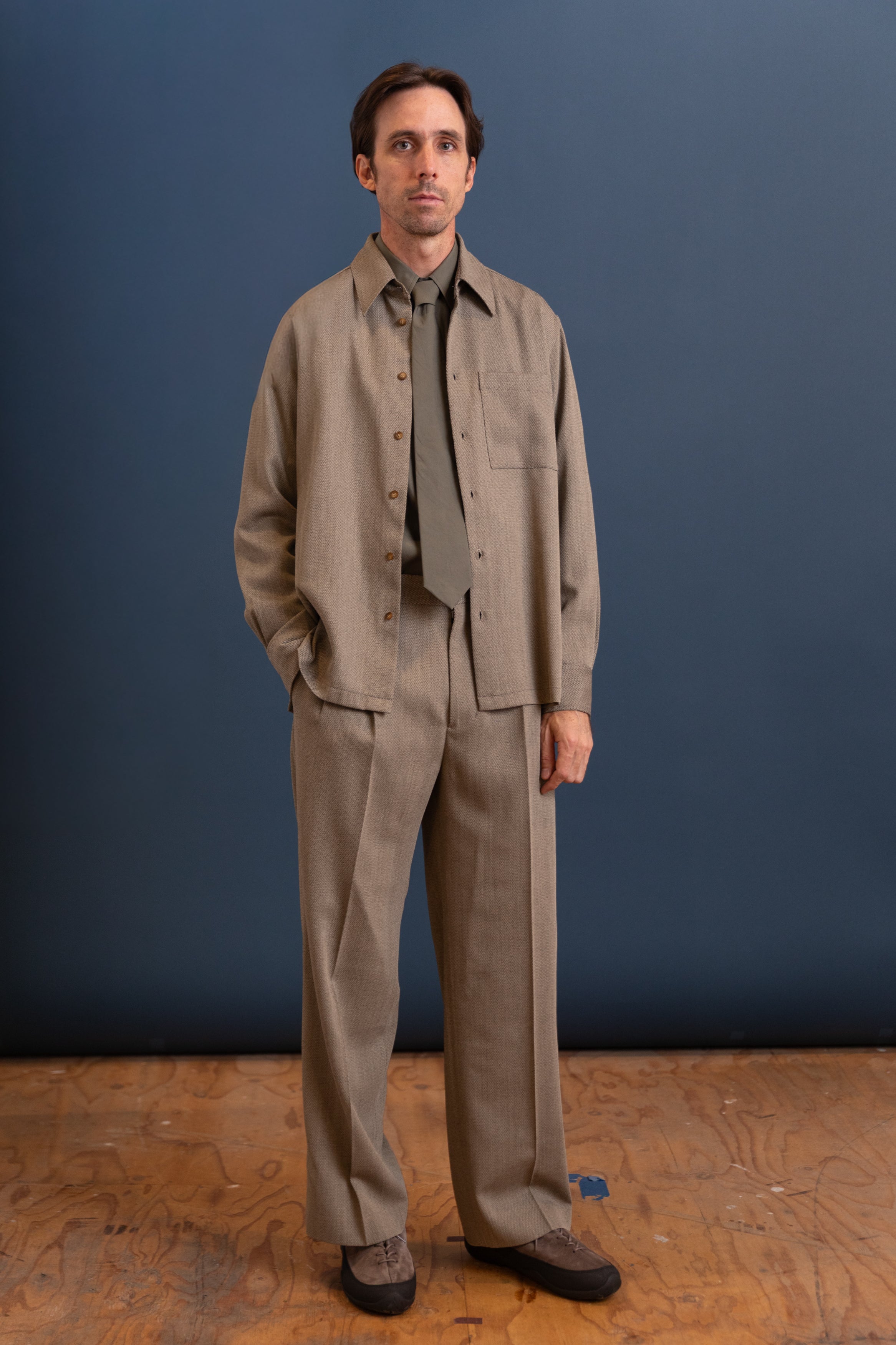 BOXY SHIRT IN GREY WOOL