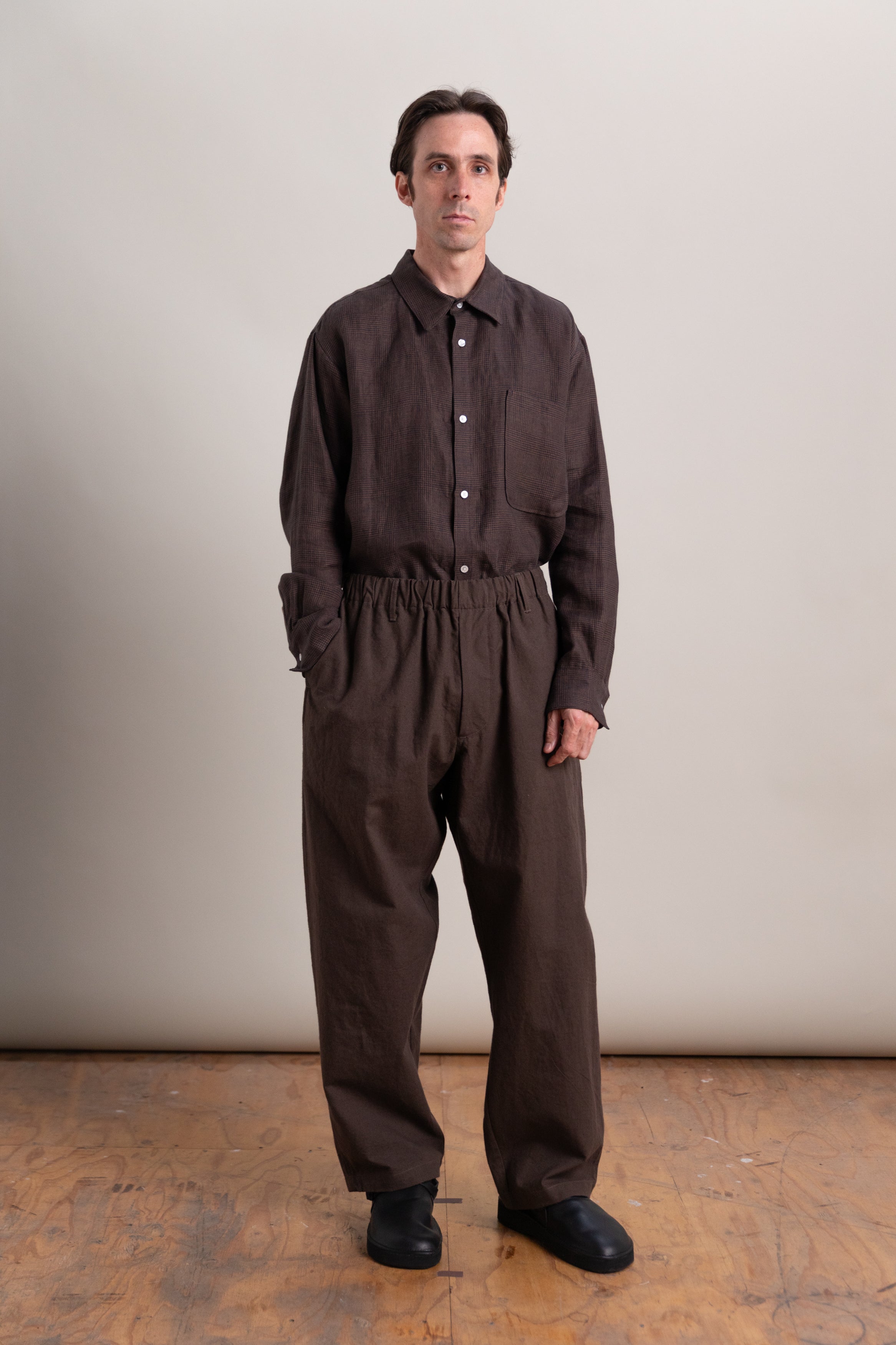 CARRY ON PANT IN DARK BROWN OVERDYE CANVAS