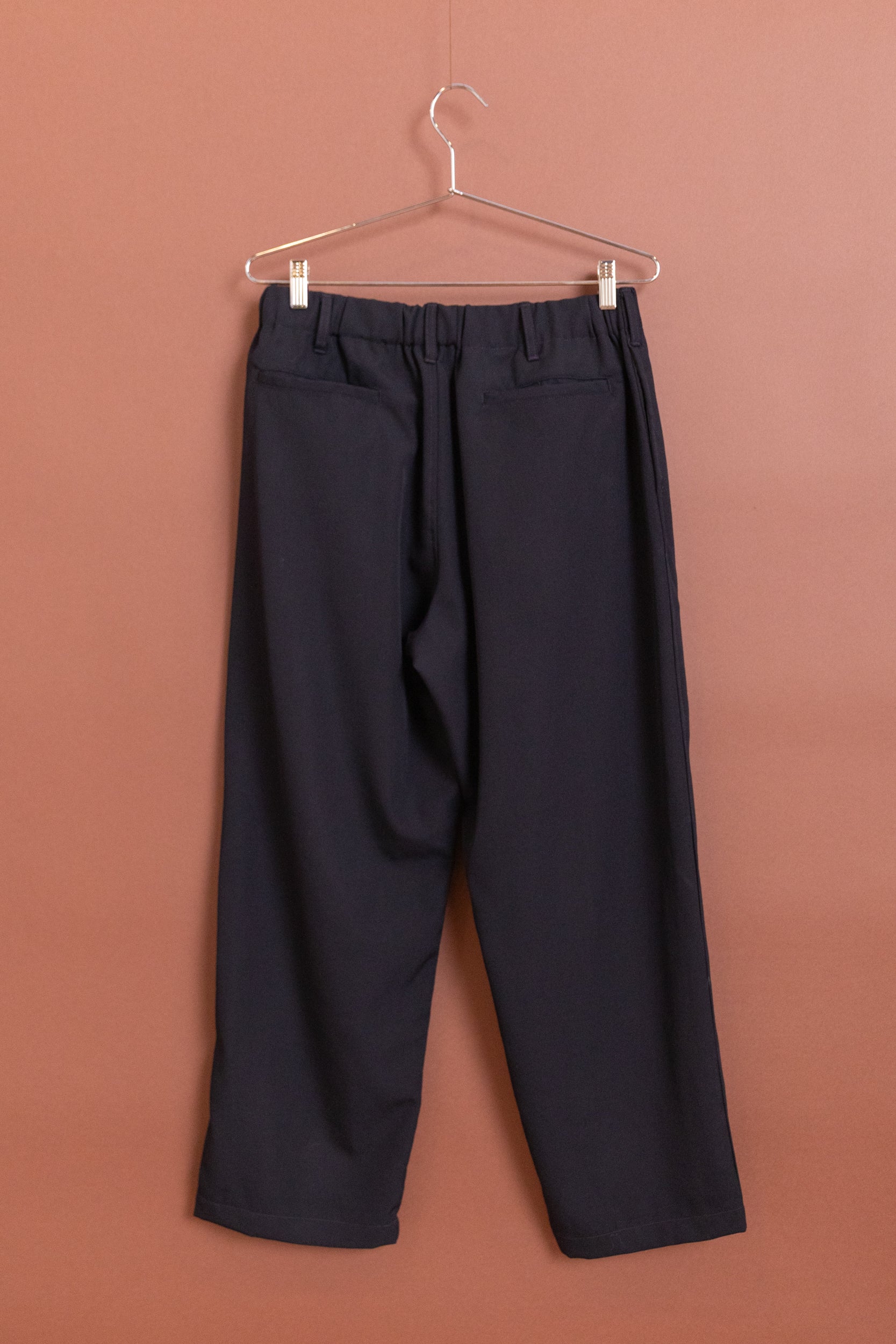 CARRY ON PANT IN DARK NAVY WOOL GABARDINE