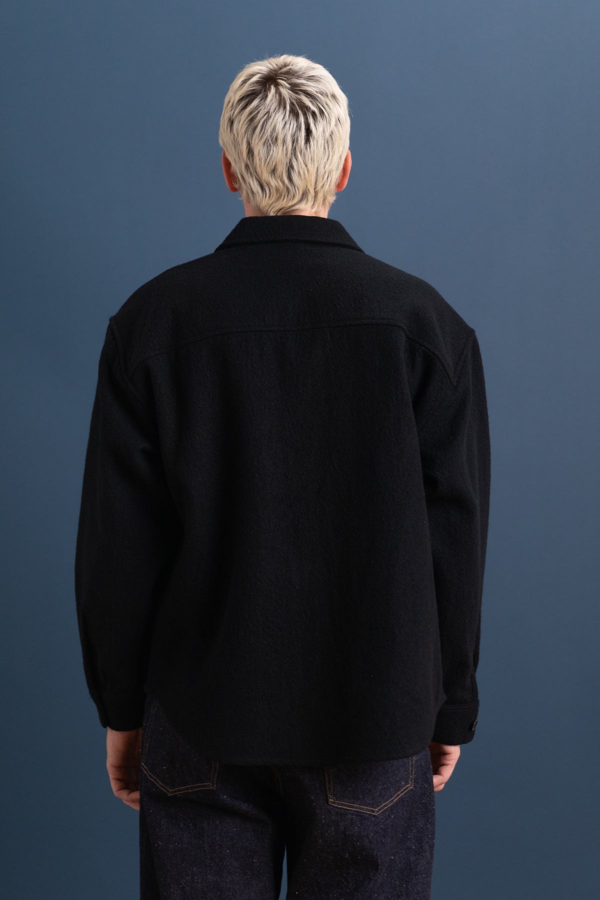 DOUBLE POCKET OVERSHIRT IN BLACK PIECE DYED WOOL TWILL
