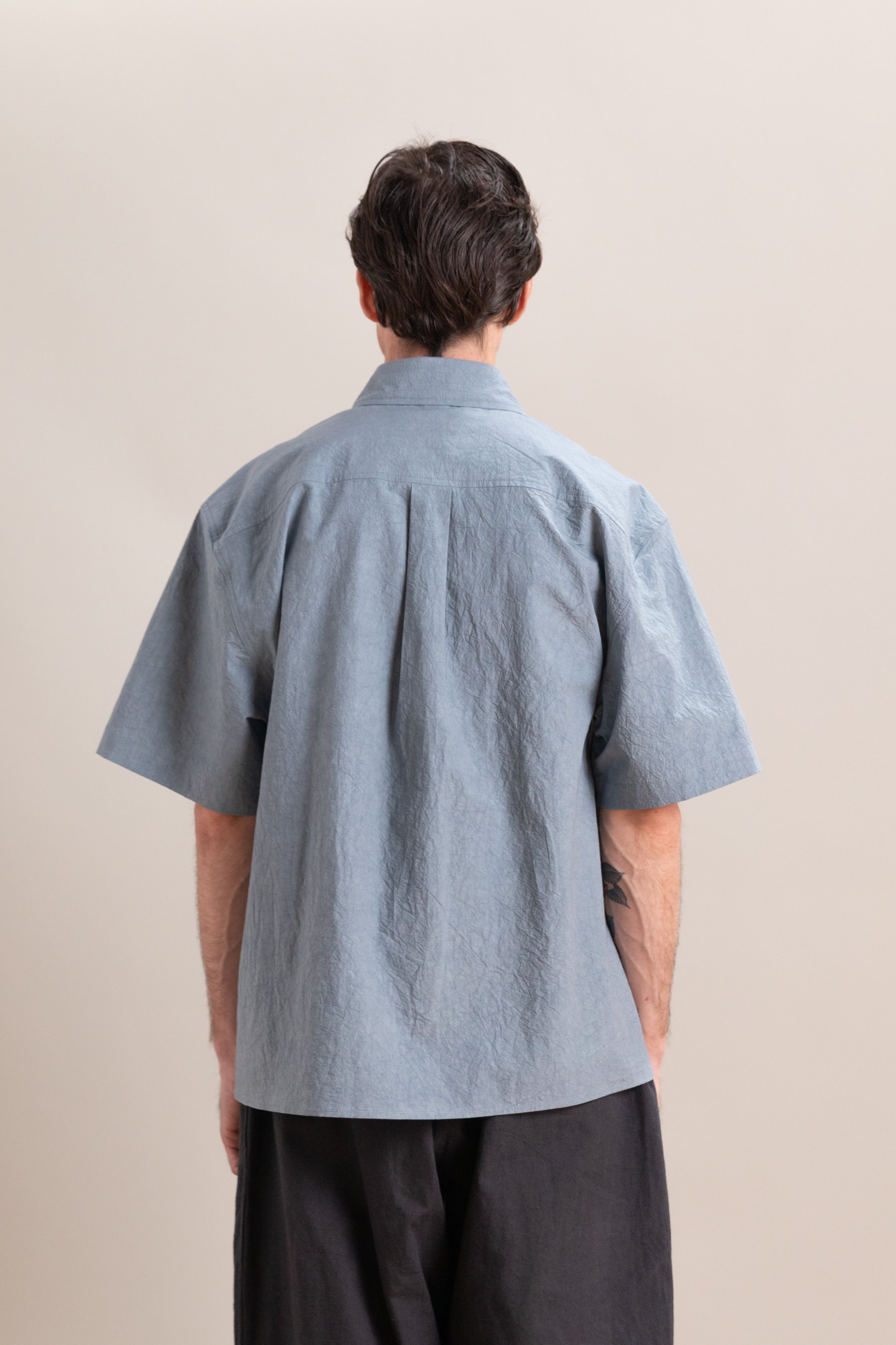 SHORT SLEEVE SHIRT IN BLUE TYPEWRITER DRUM COTTON
