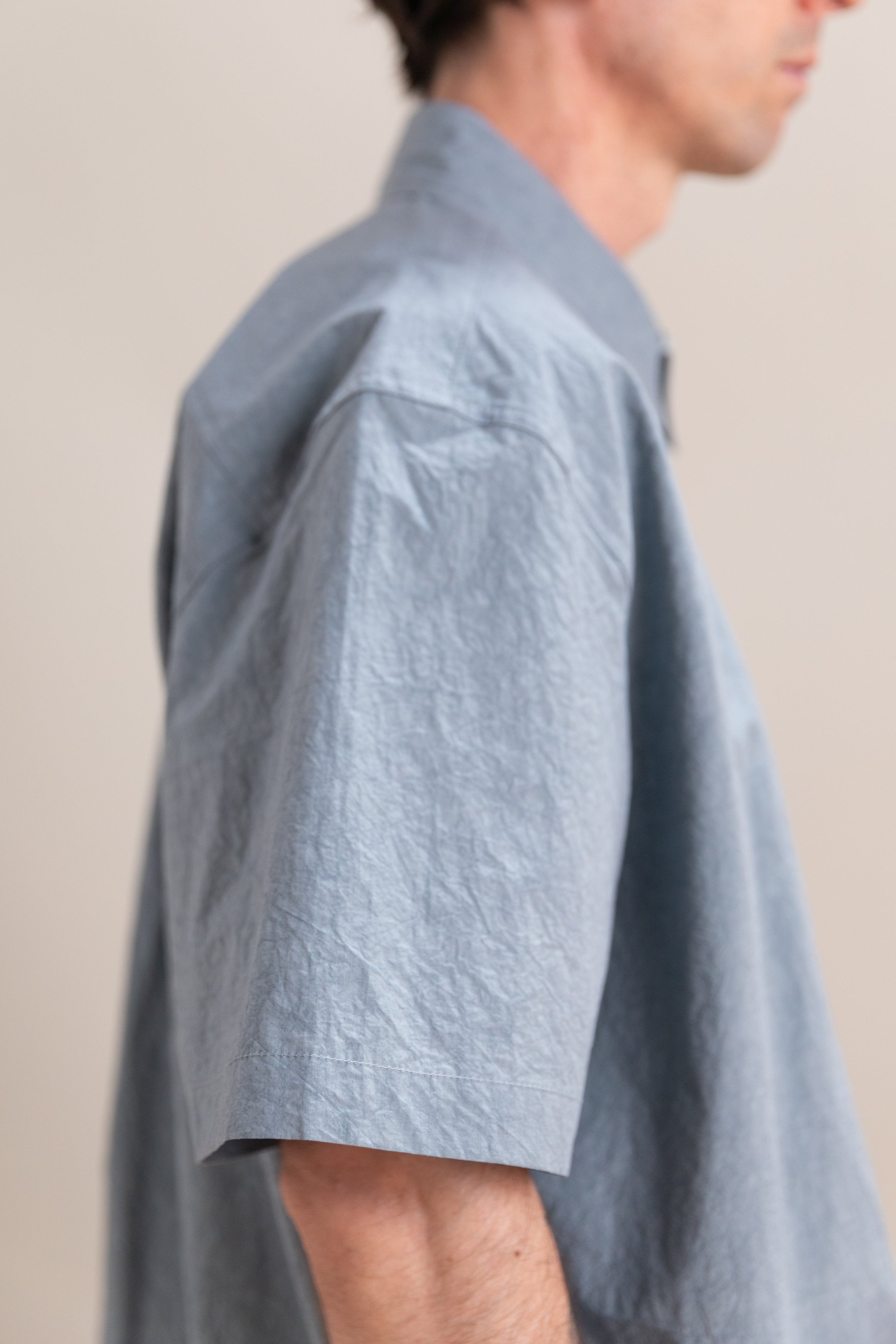 SHORT SLEEVE SHIRT IN BLUE TYPEWRITER DRUM COTTON