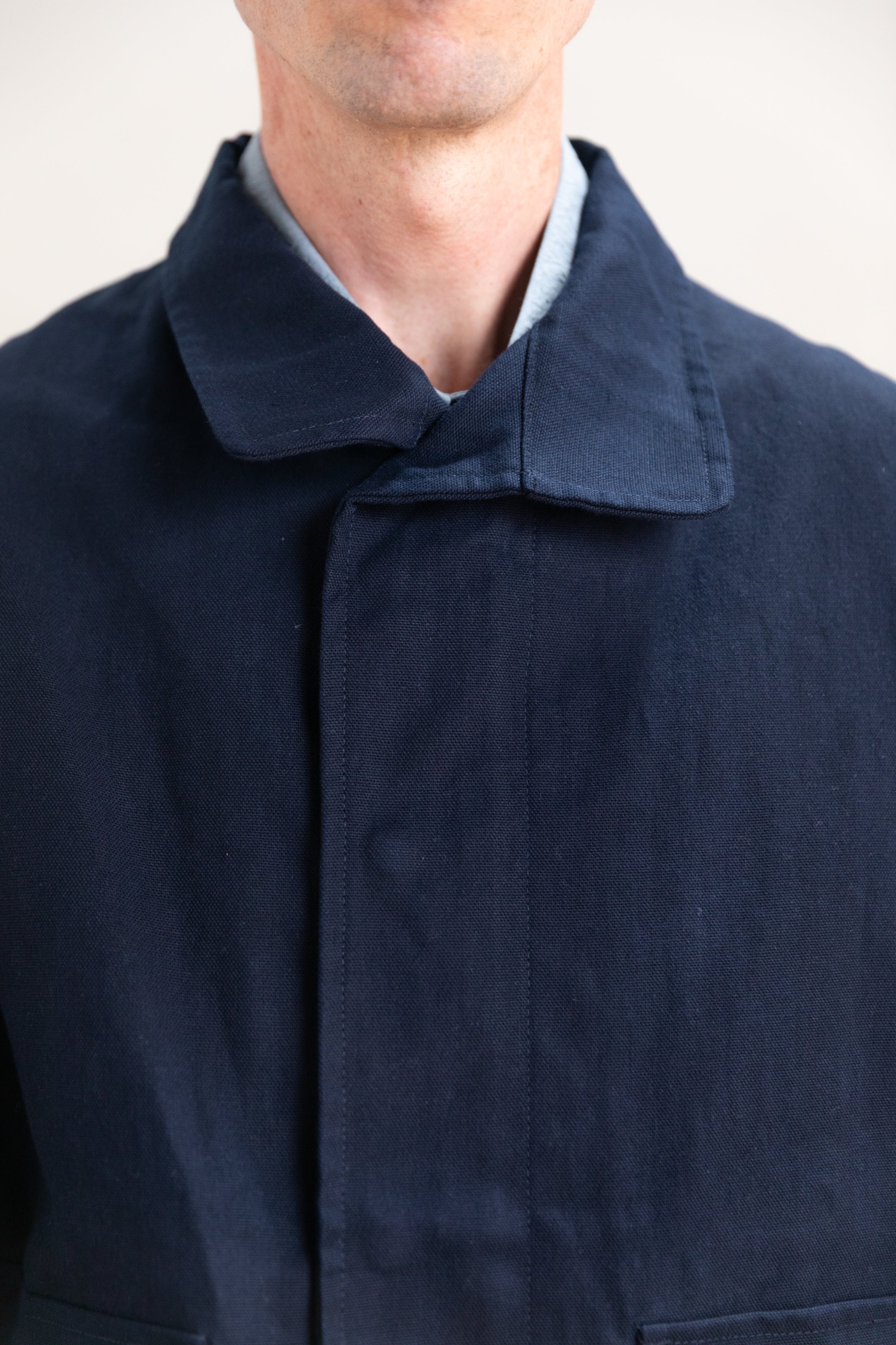SIX JACKET IN NAVY WAXED COTTON/WASHI OXFORD CLOTH