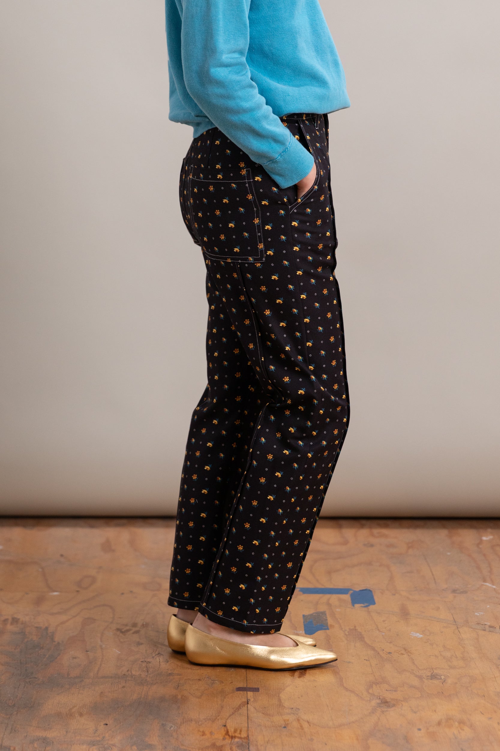 FLORAL CANVAS PINTUCK PANTS