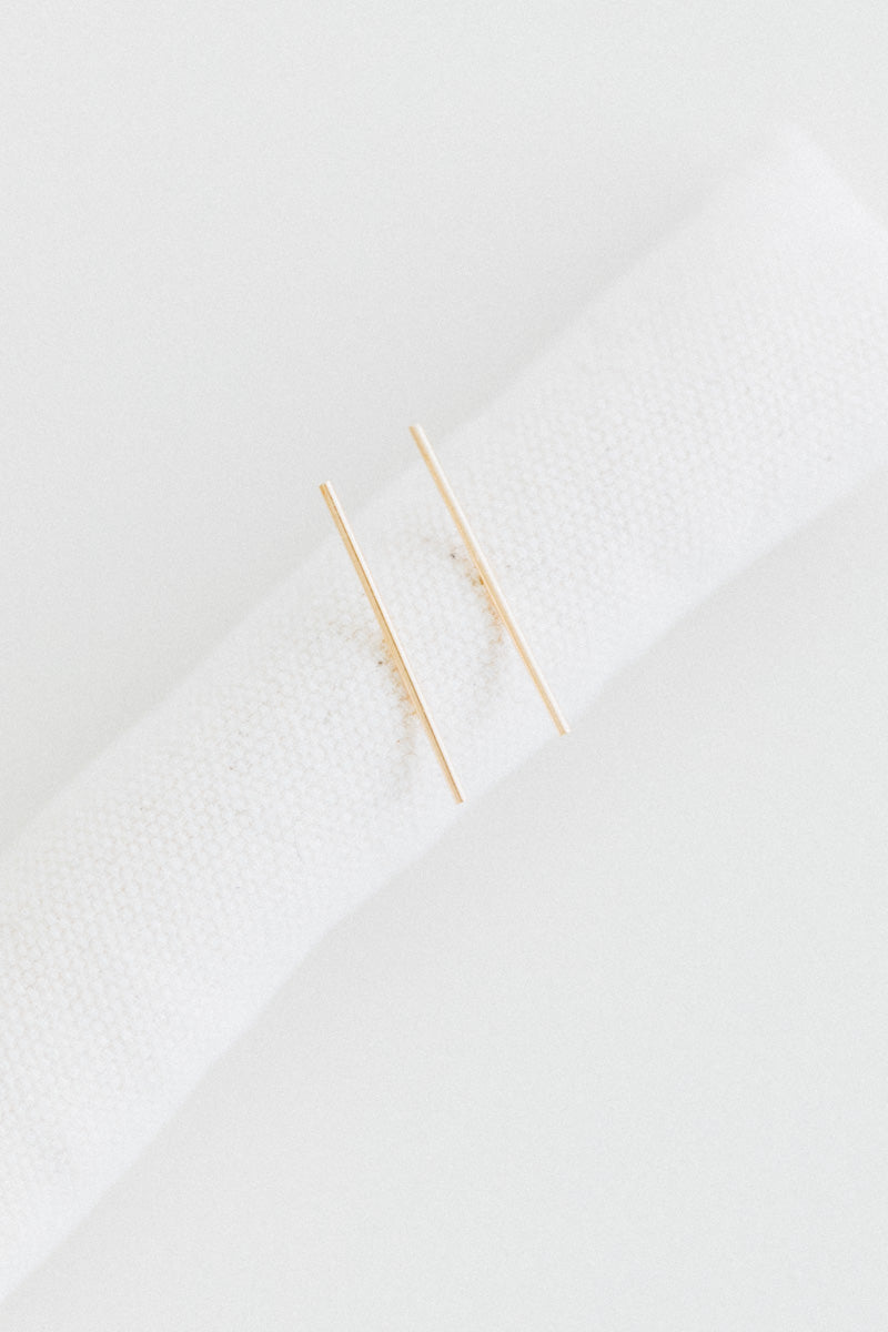 STICK STUD IN 14K GOLD (SINGLE)