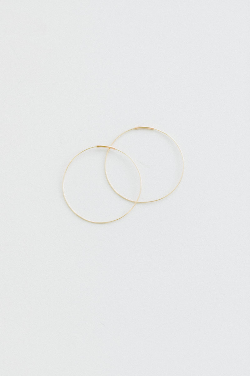 MEDIUM 14K GOLD HOOP EARRING (PAIR)