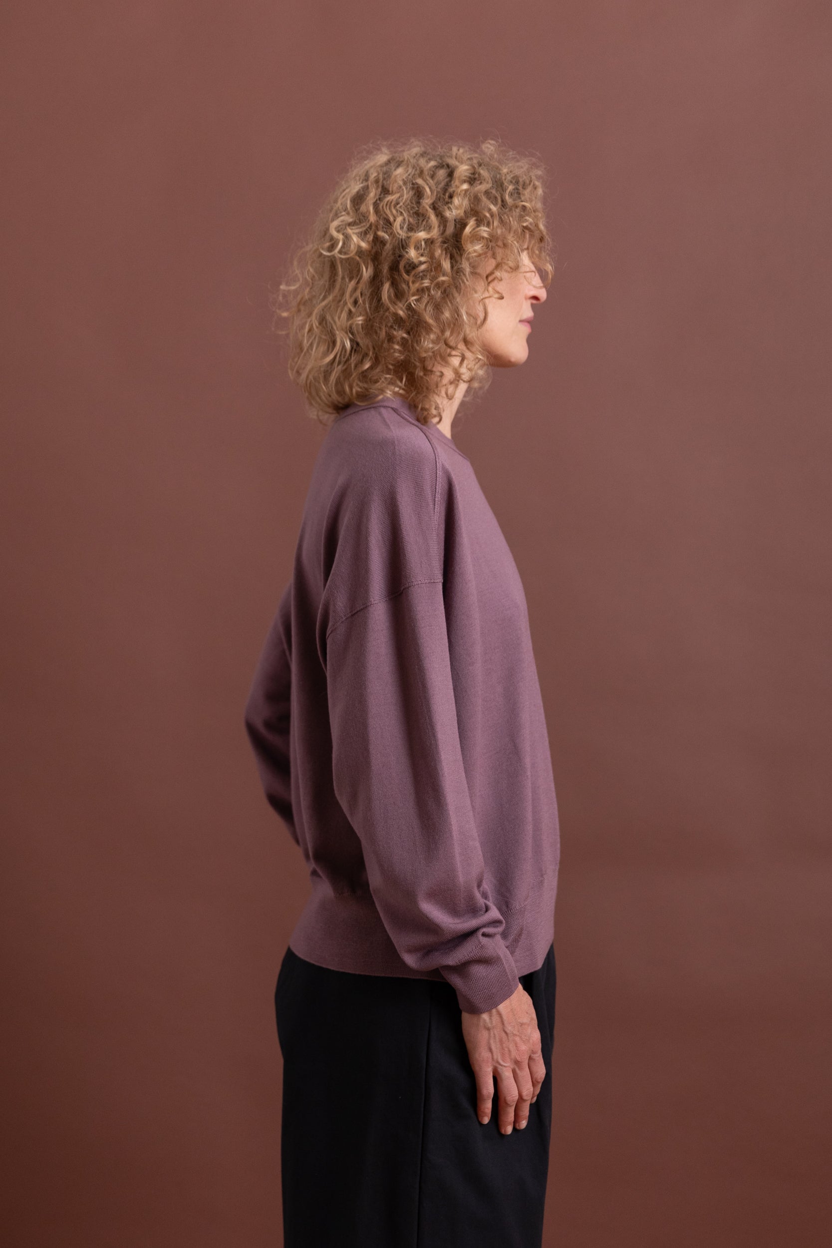 DESCEND TOP IN MAUVE MERINO KNIT