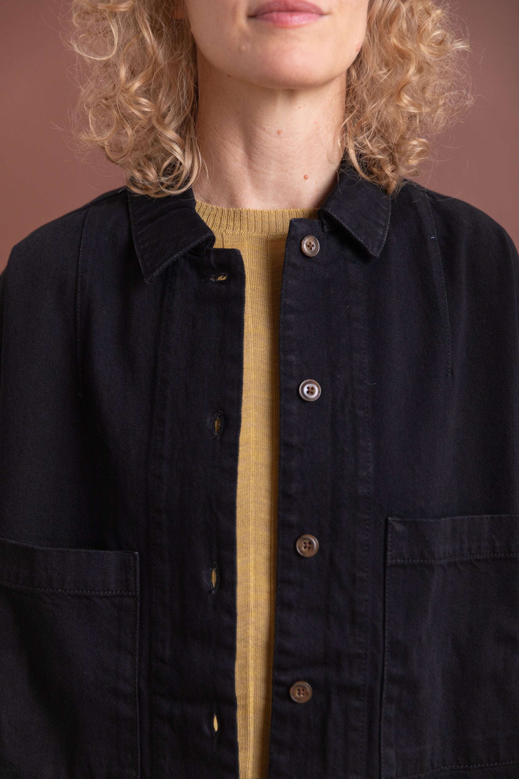 REGION SHIRT IN BLACK DENIM